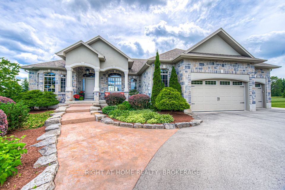 2567 Morrison