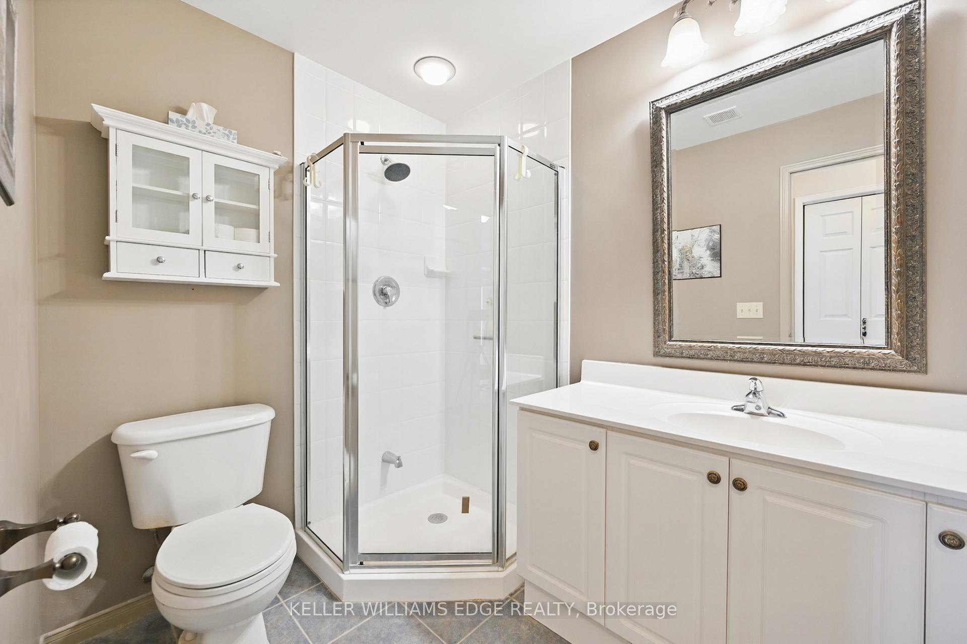 2 Bedrooms Condo at 2085 Amherst Heights,  Burlington For sale