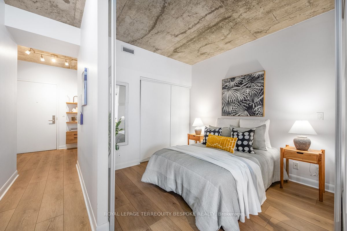 478 King Street W, #202