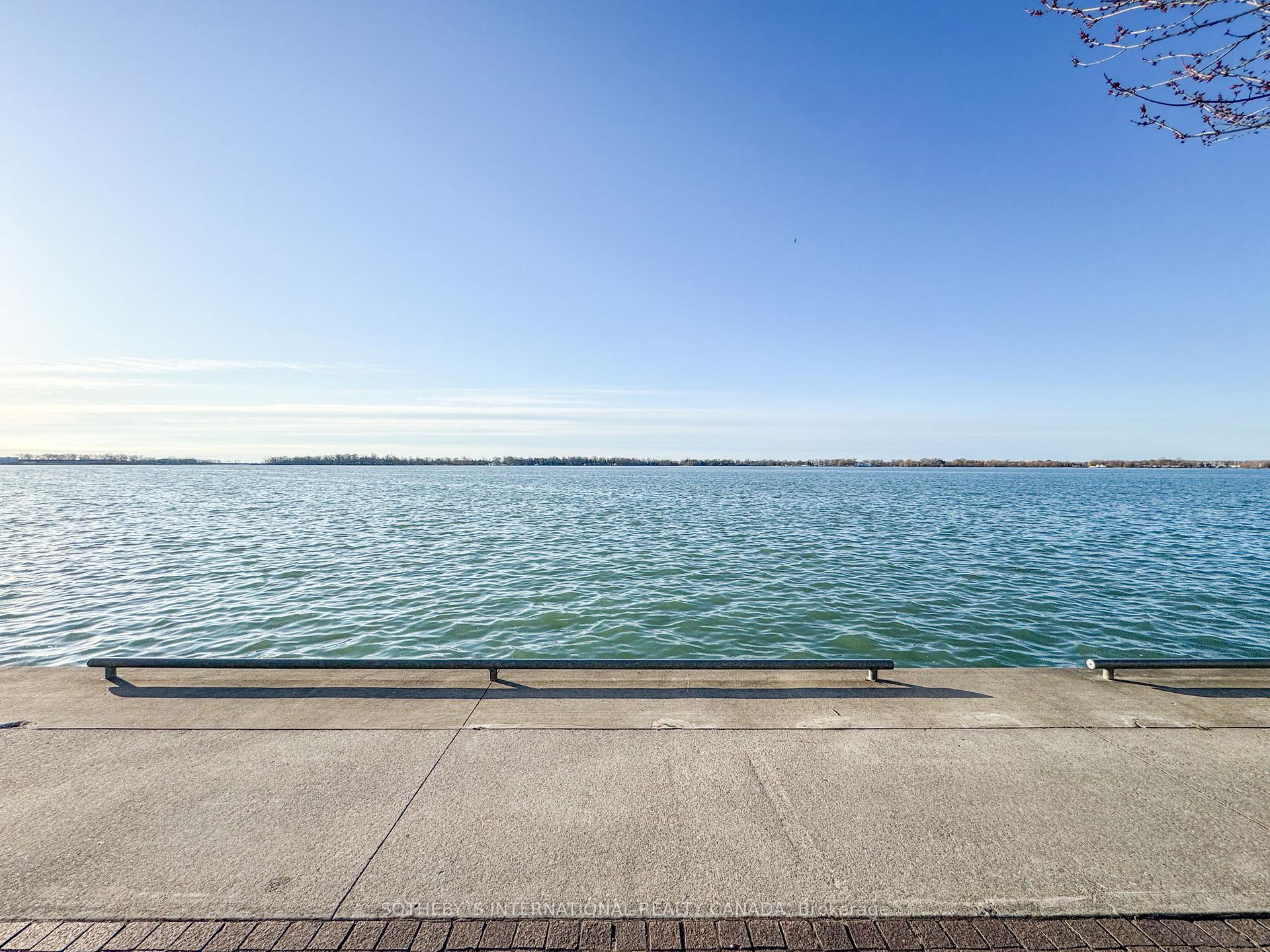 3 Bedrooms Condo at 39 Queens,  Toronto For sale