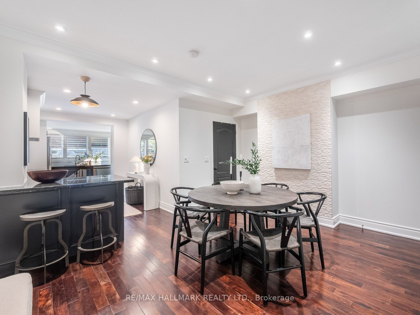 29 Dearbourne Avenue