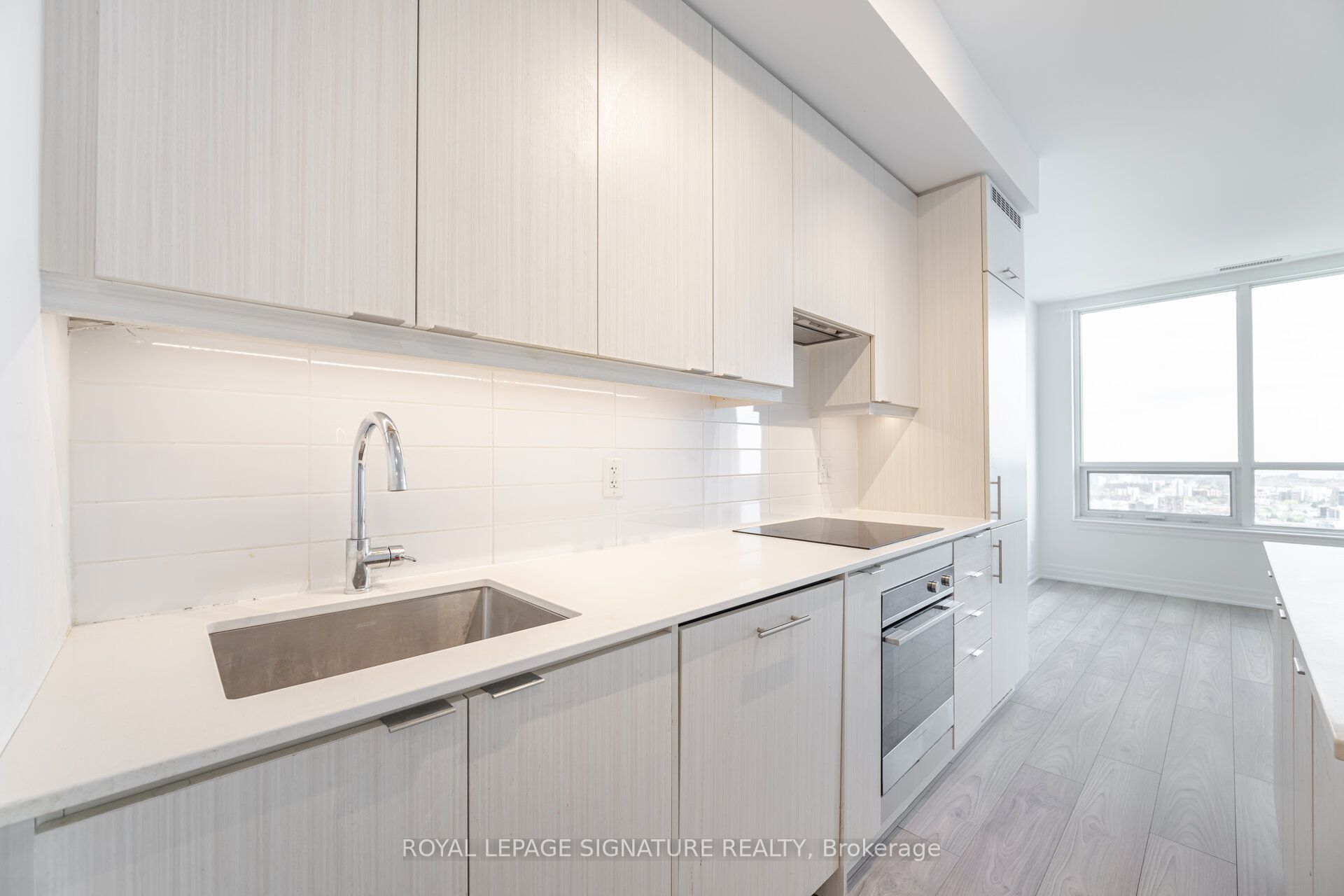 36 Elm Drive, #3007