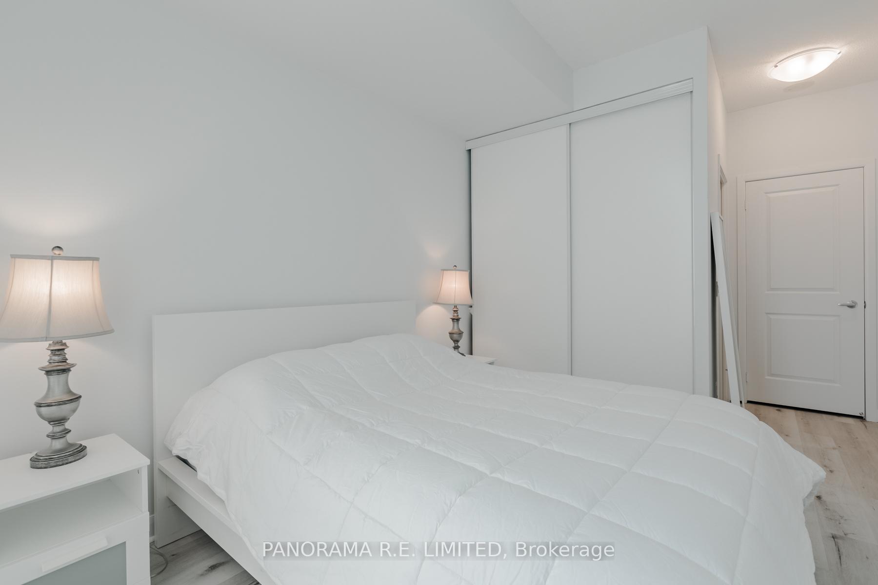 3 Bedrooms Condo at 235 Sherway Gardens, Toronto For sale