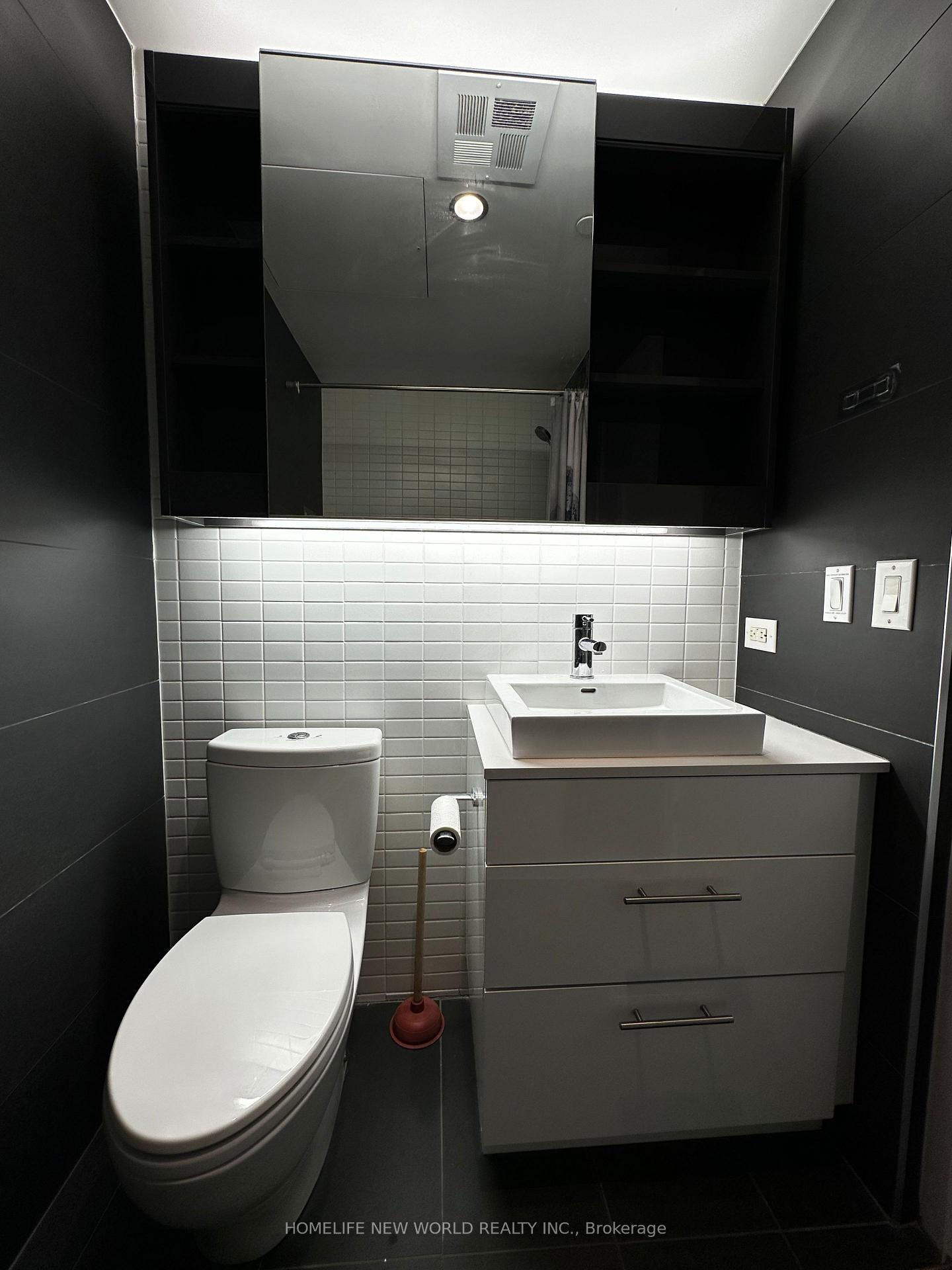 1 Bedroom Condo at 32 Trolley,  Toronto For sale