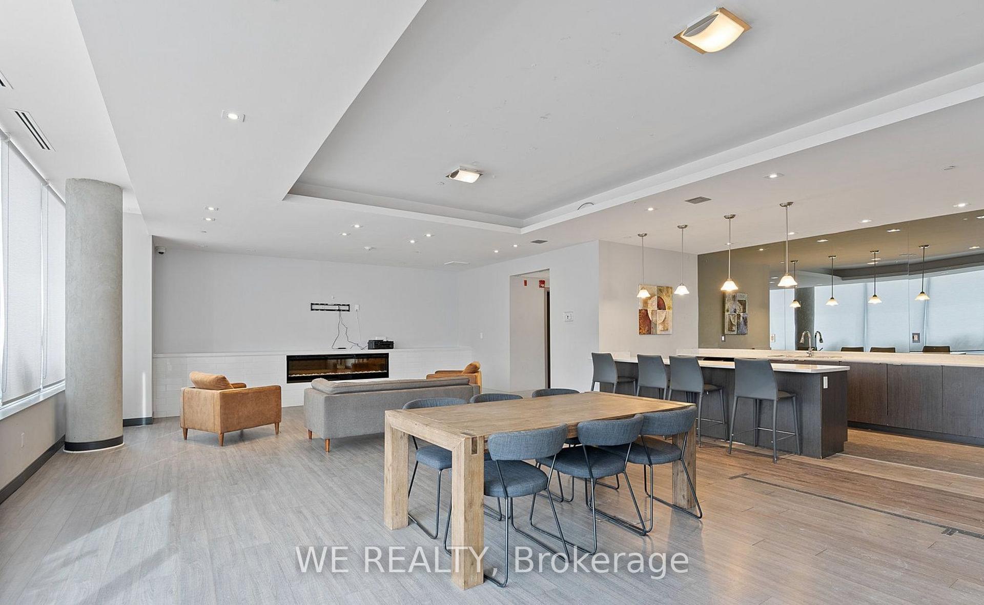 3 Bedrooms Condo at 3560 ST CLAIR, Toronto For sale