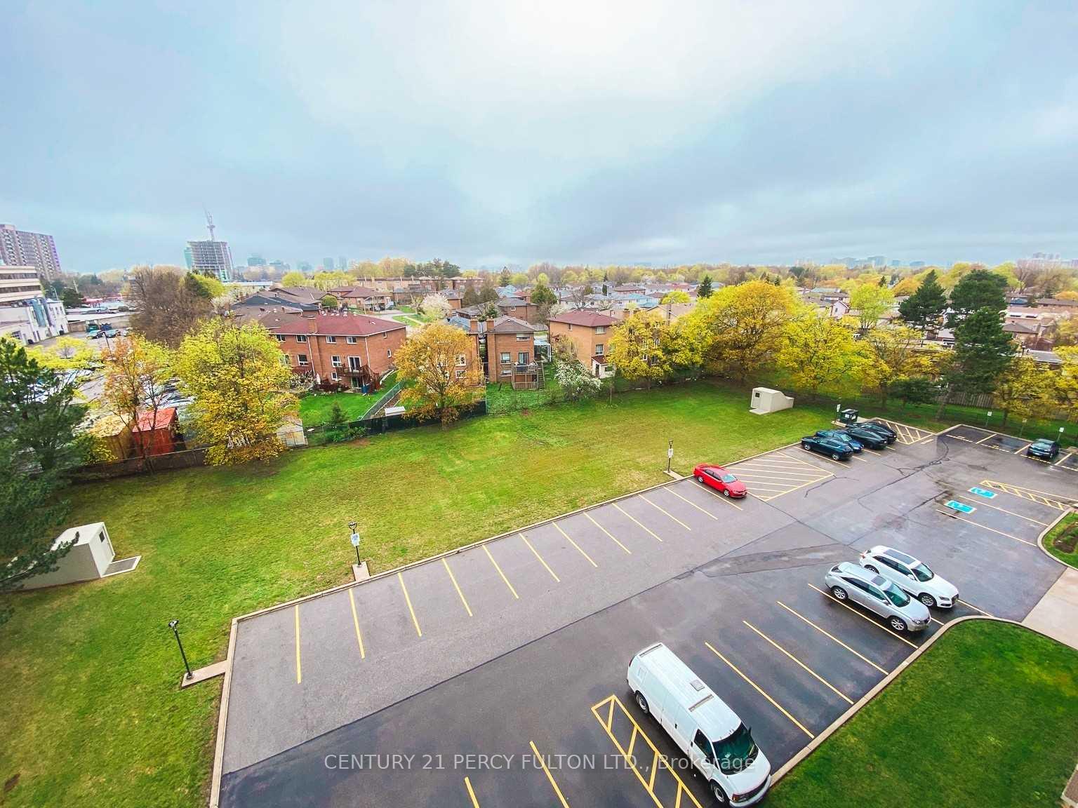 1 Bedroom Condo at 40 Bay Mills, Toronto For sale
