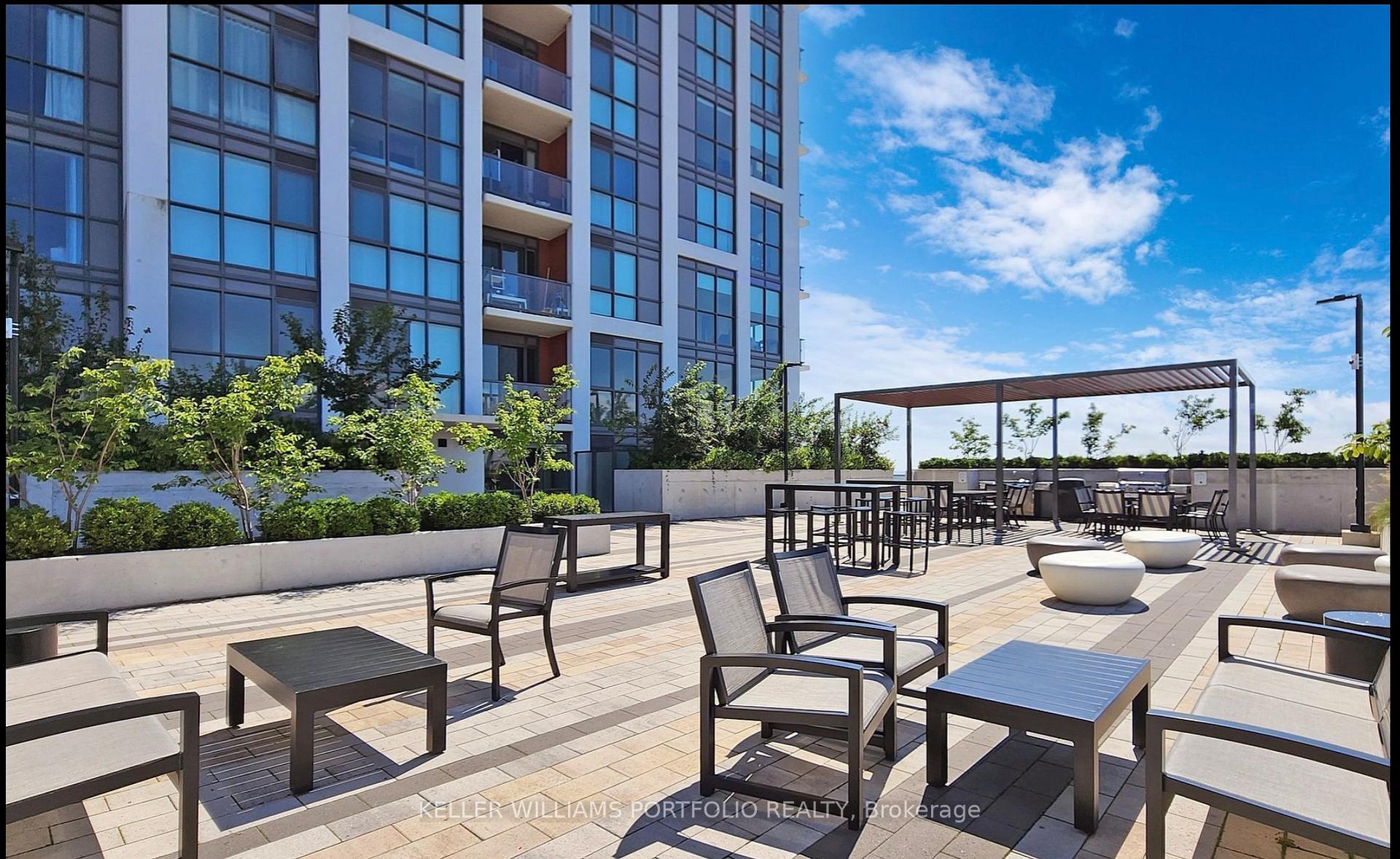2 Bedrooms Condo at 50 Thomas Riley, Toronto For sale