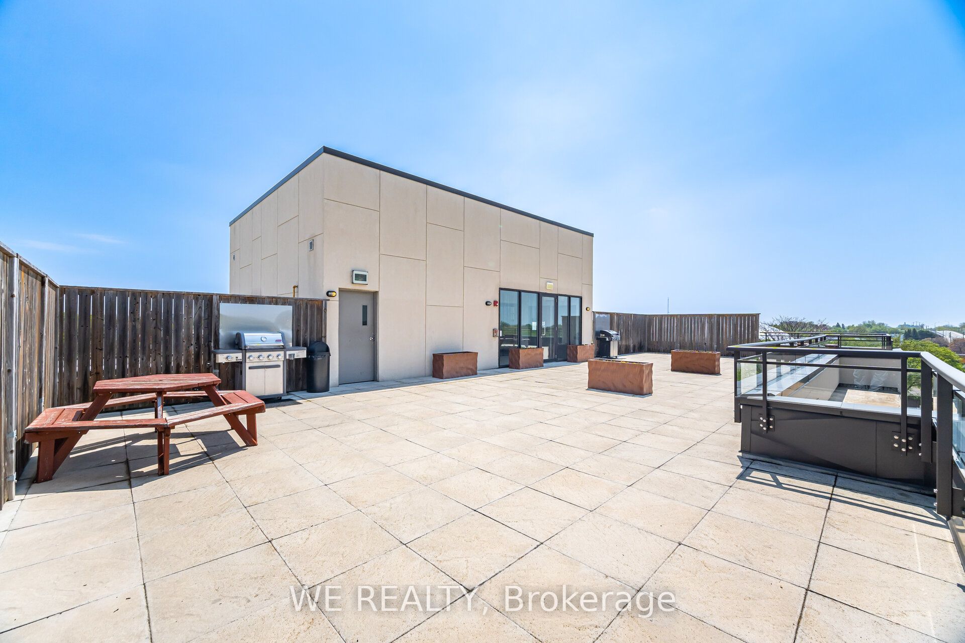 3560 ST CLAIR Avenue E, #224