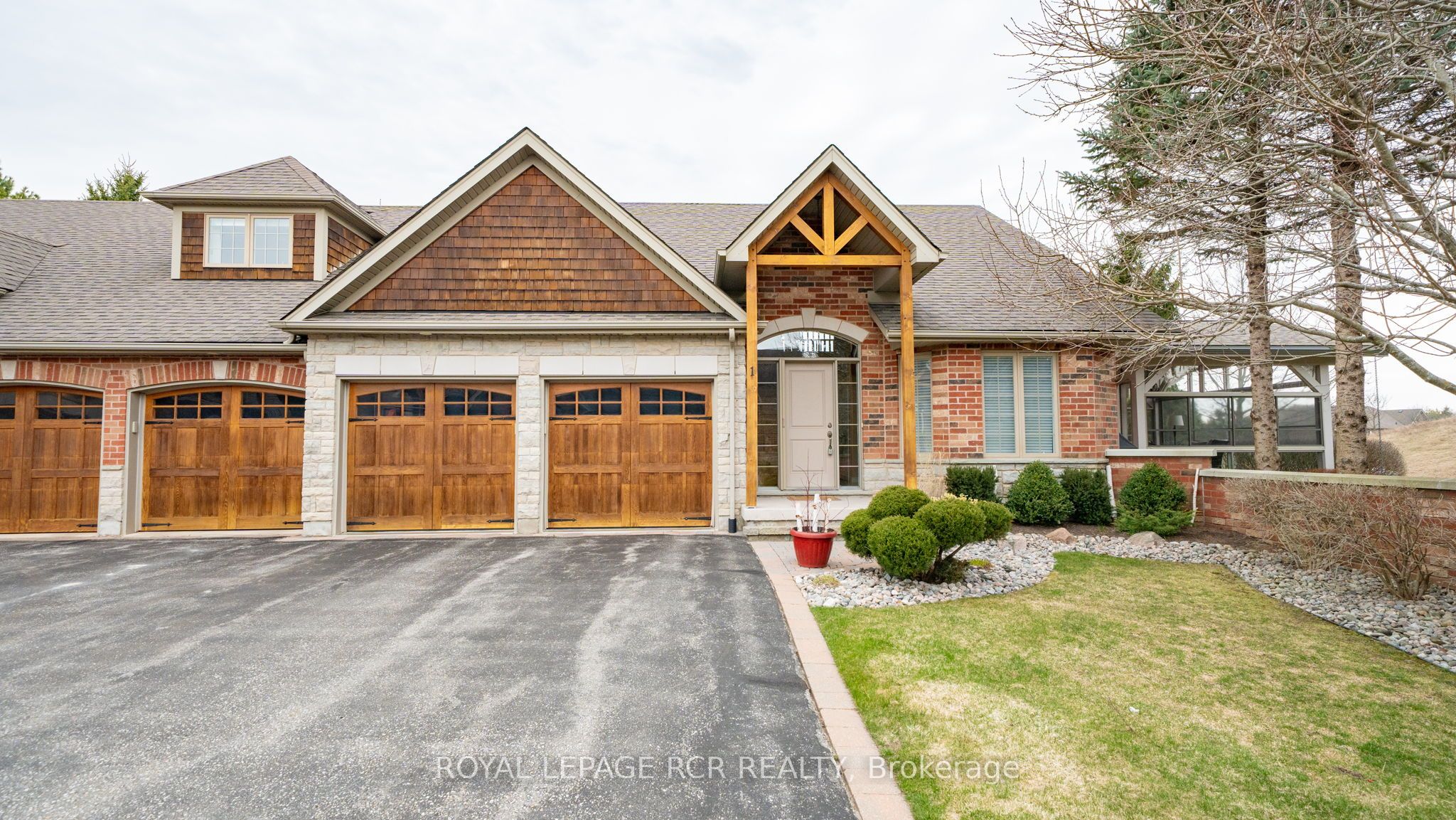#1 - 16 Zimmerman Drive, Caledon, ON L7E 4C2