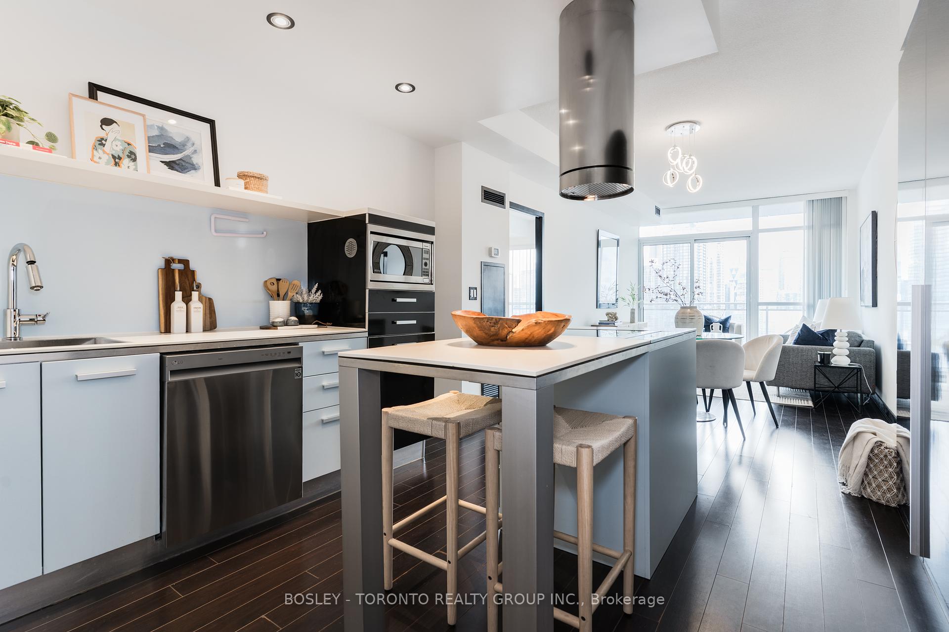 2 Bedrooms Condo at 38 Dan Leckie, Toronto For sale