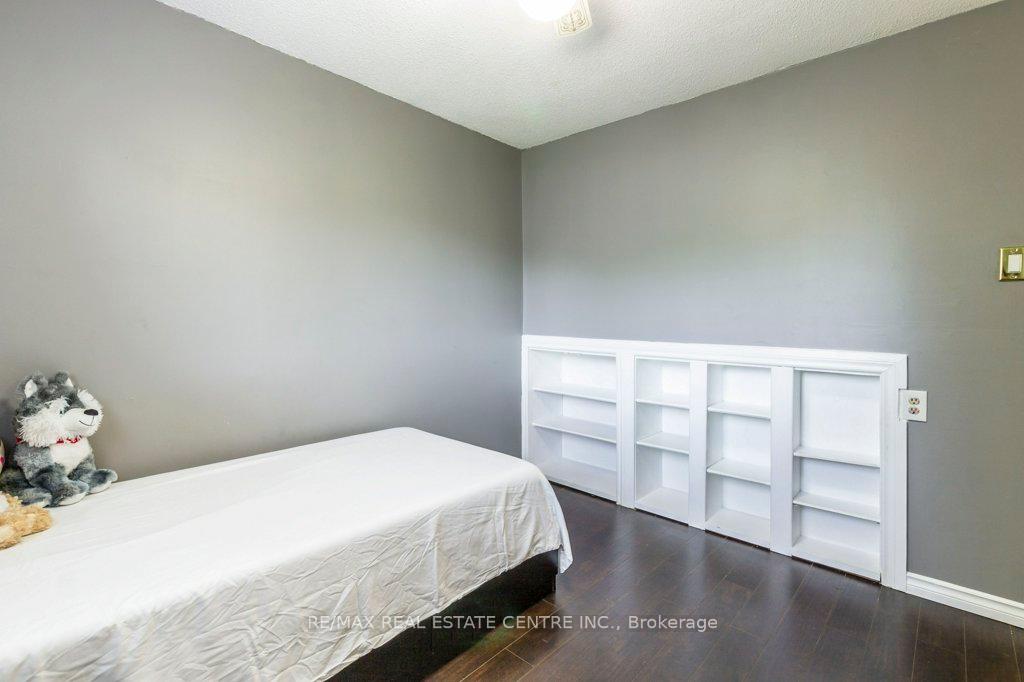 3 Bedrooms Condo at 444 Stone Church,  Hamilton For sale