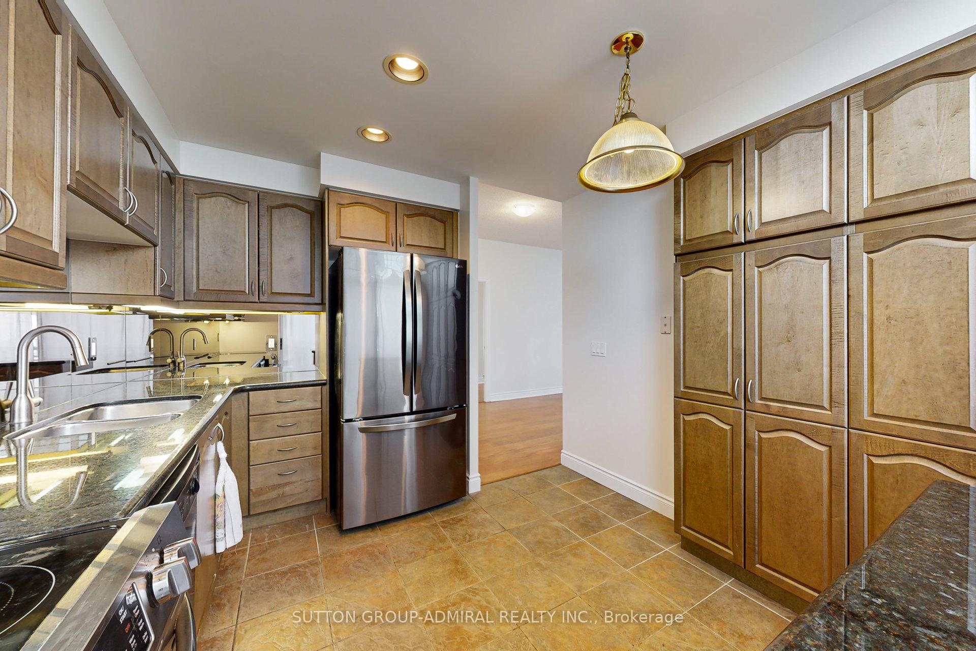 2 Bedrooms Condo at 1101 Leslie, Toronto For sale