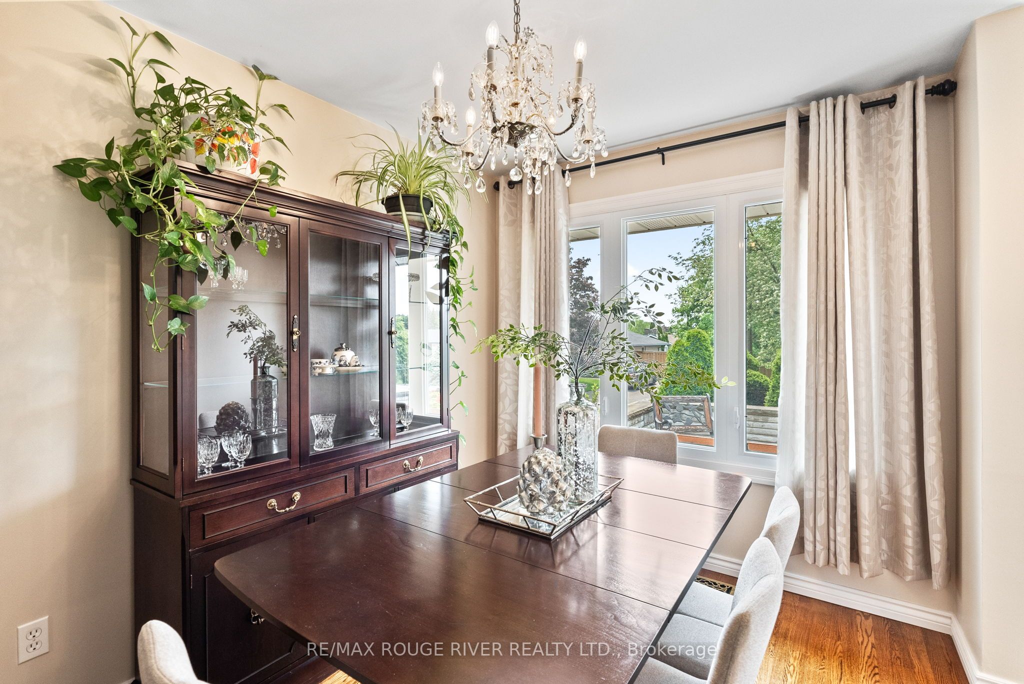 665 Jasmine Crescent