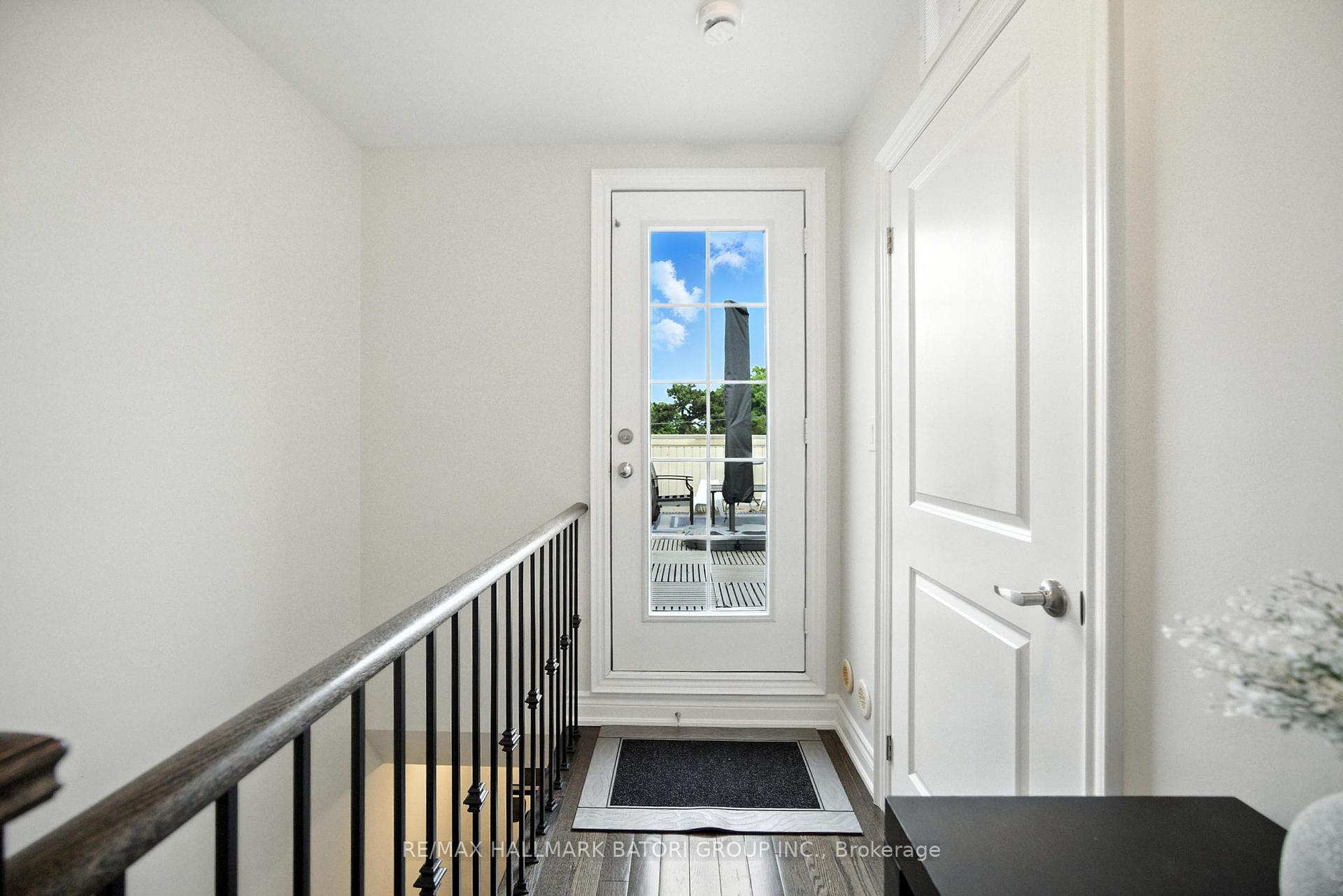4 Bedrooms Condo at 2110 Bayview, Toronto For sale