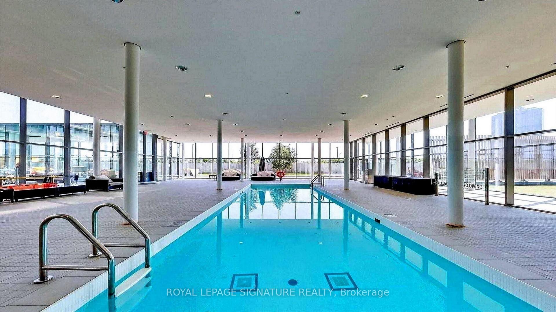 2 Bedrooms Condo at 105 The Queensway, Toronto For sale