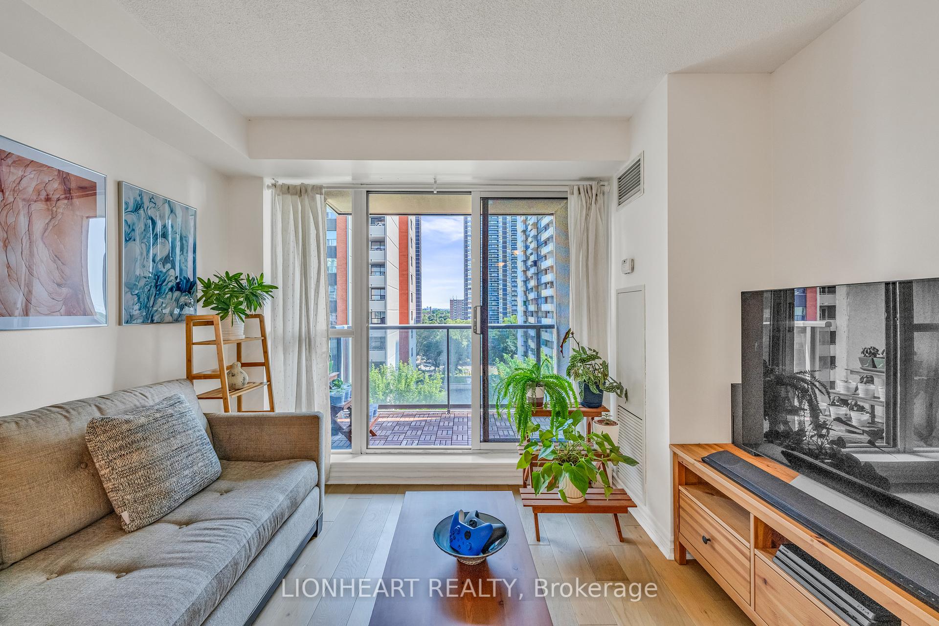 1 Bedroom Condo at 5 Michael Power, Toronto For sale