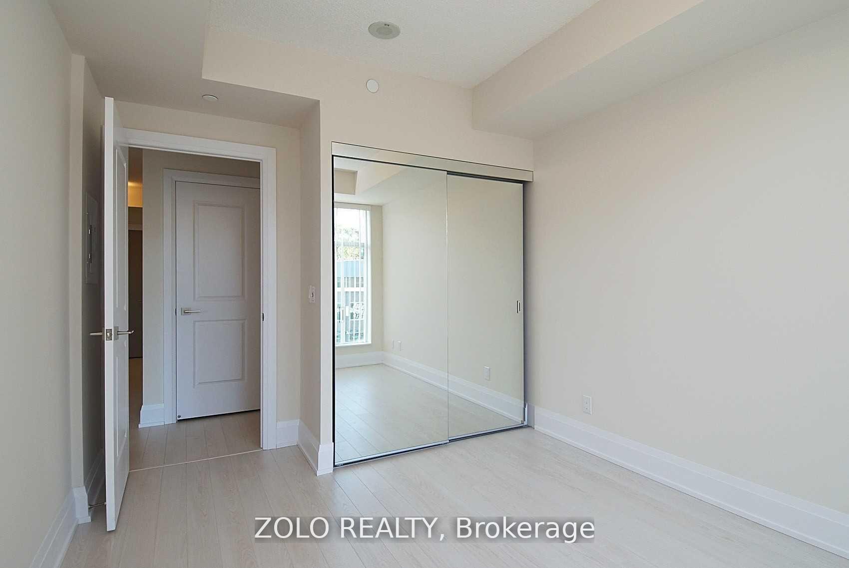 2 Bedrooms Condo at 2 Old Mill, Toronto For sale