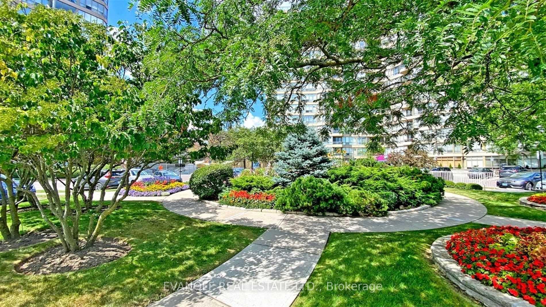 3 Bedrooms Condo at 20 Guildwood, Toronto For sale