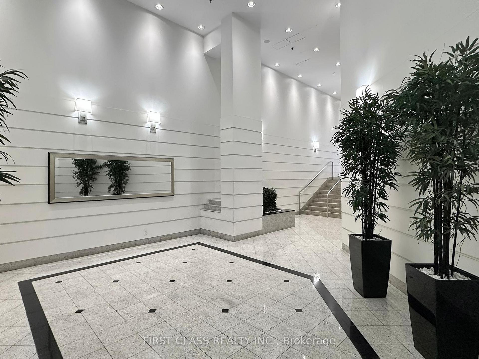 3 Bedrooms Condo at 717 Bay, Toronto For sale