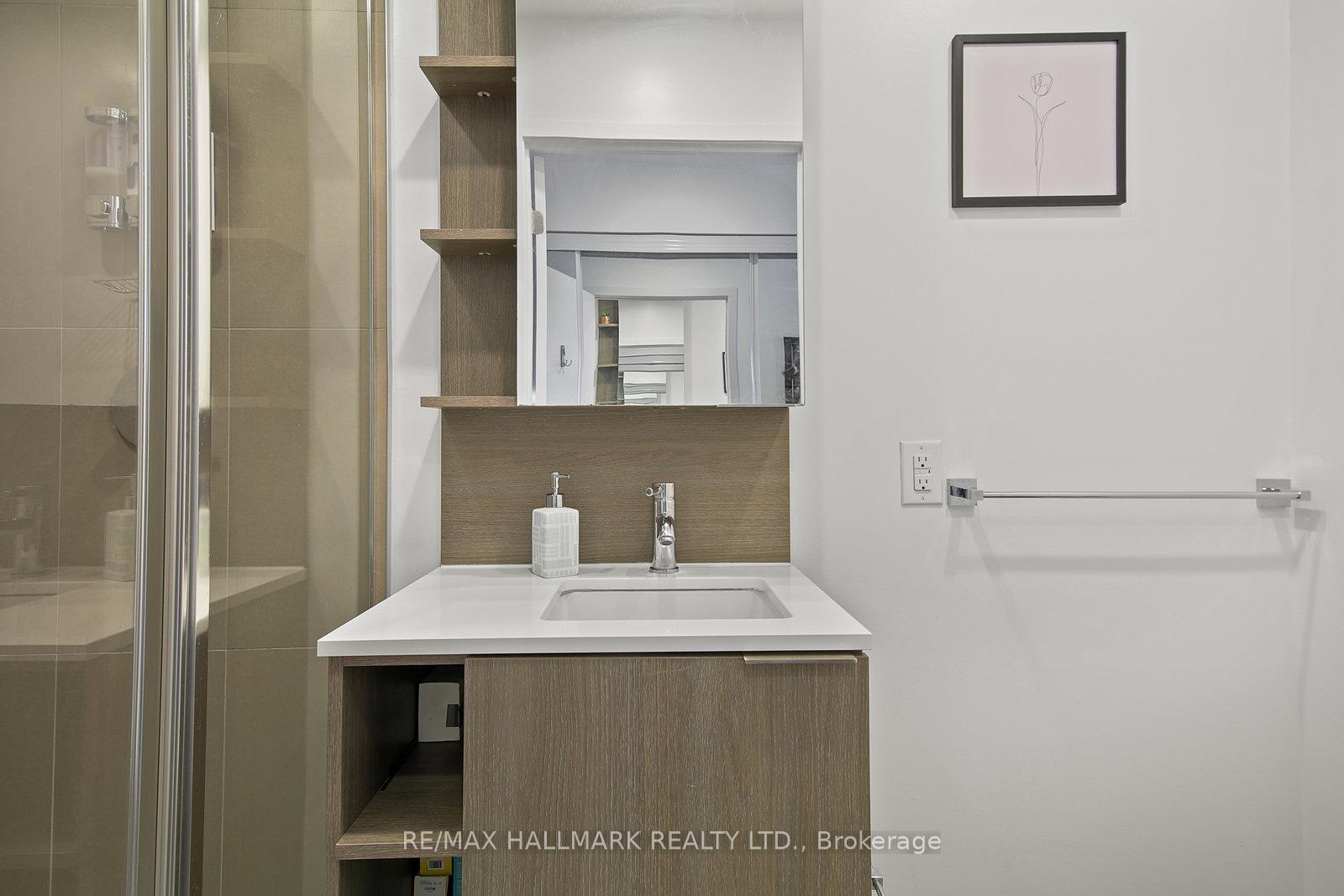 Condo at 55 Regent Park, Toronto For sale