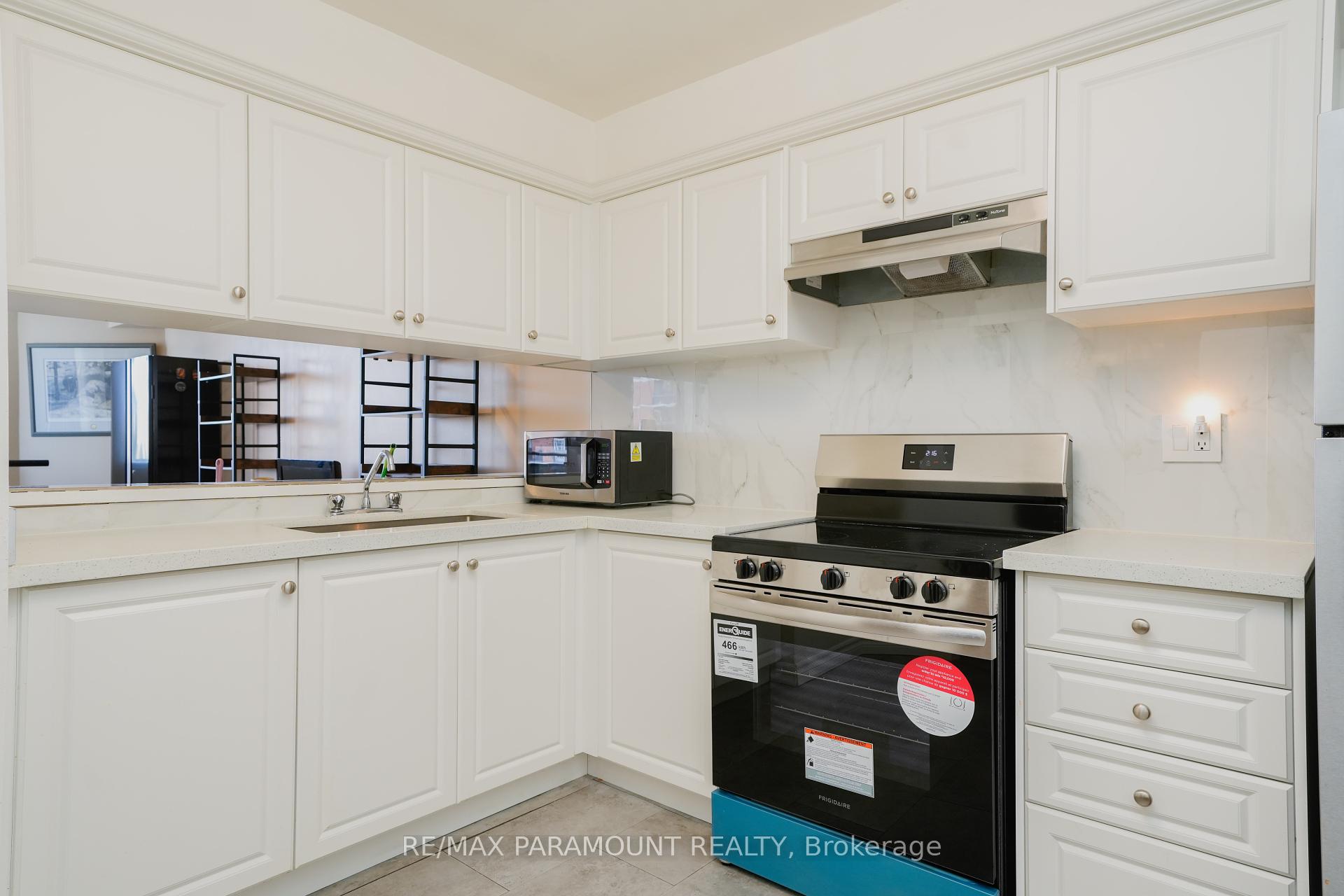 3 Bedrooms Condo at 234 Albion,  Toronto For sale