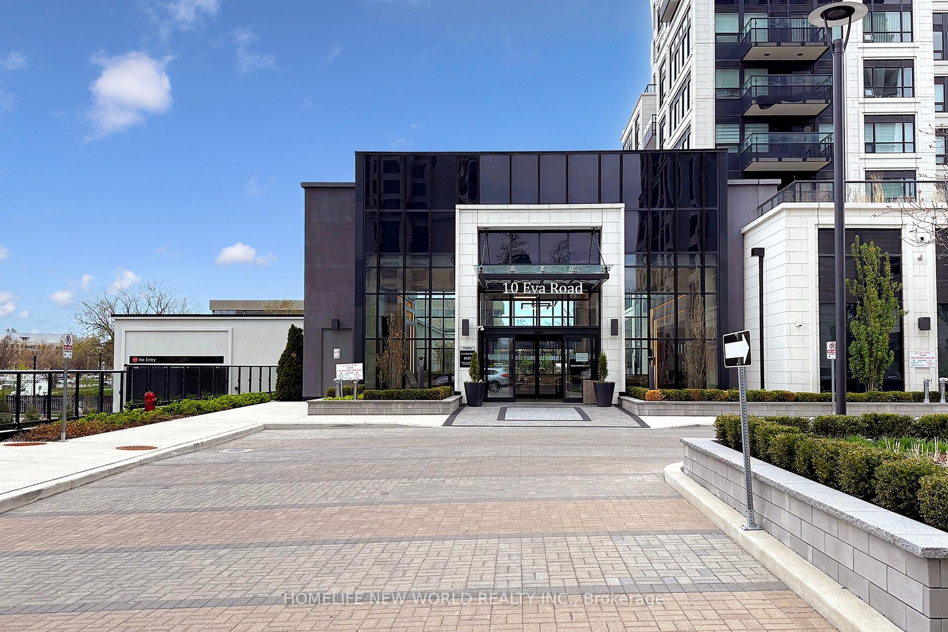 2 Bedrooms Condo at 10 Eva,  Toronto For sale