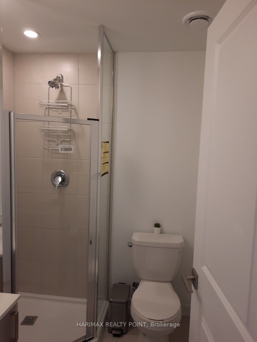 4015 Hickory Drive, #8