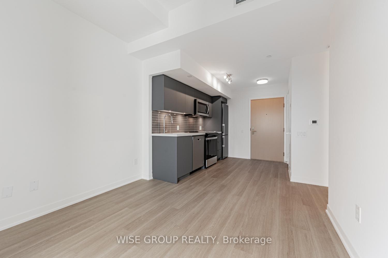 1 Bedroom Condo at 500 Wilson, Toronto For sale