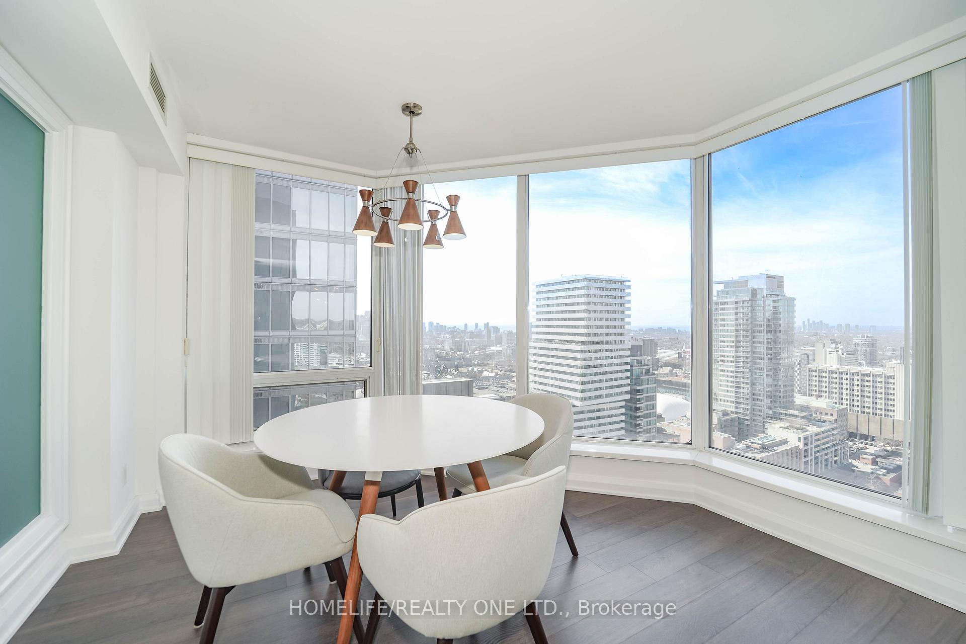 2 Bedrooms Condo at 155 Yorkville, Toronto For sale