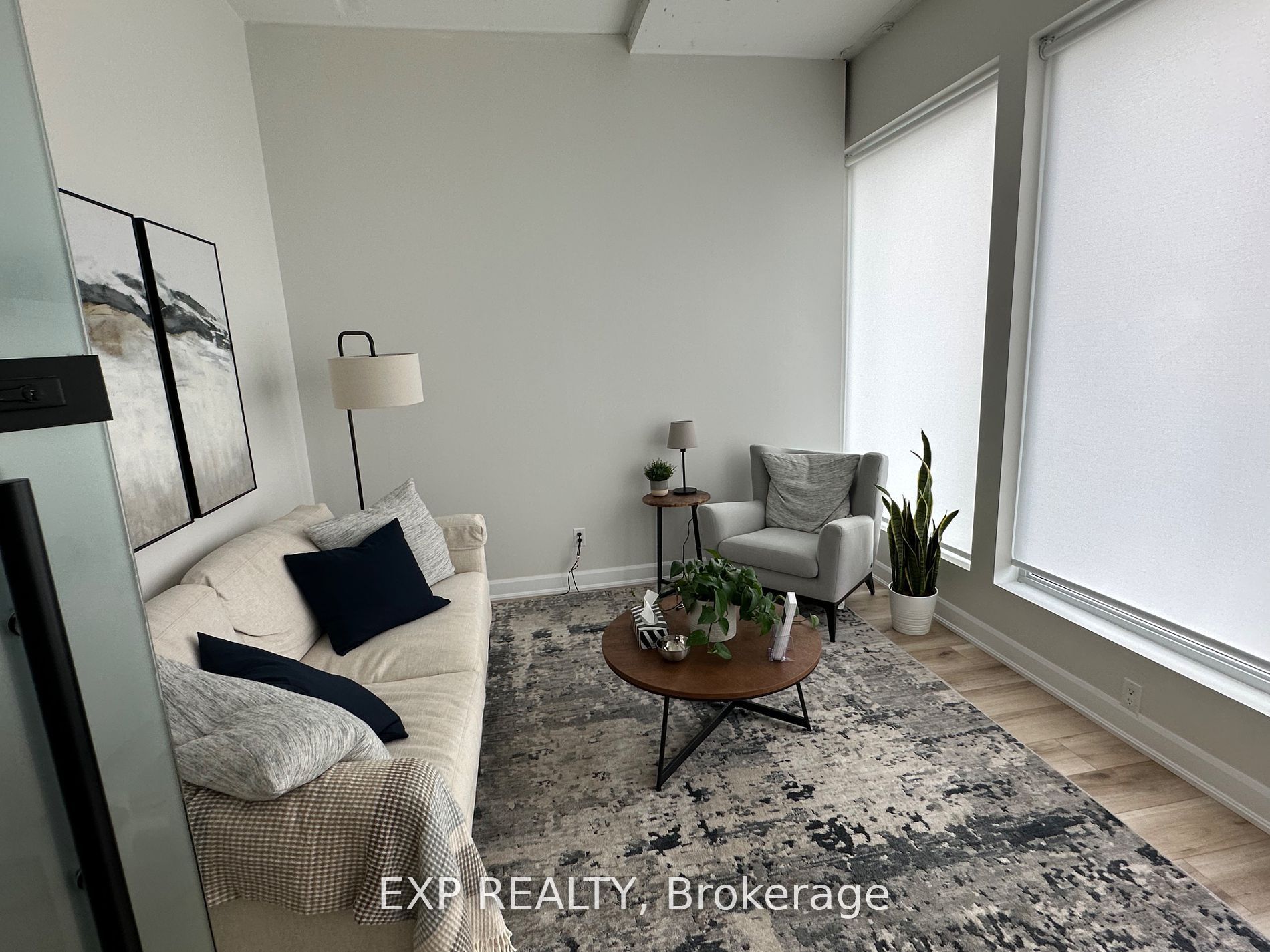 230 Lakeshore Road E, #205-4A