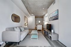 38 Niagara Street 709