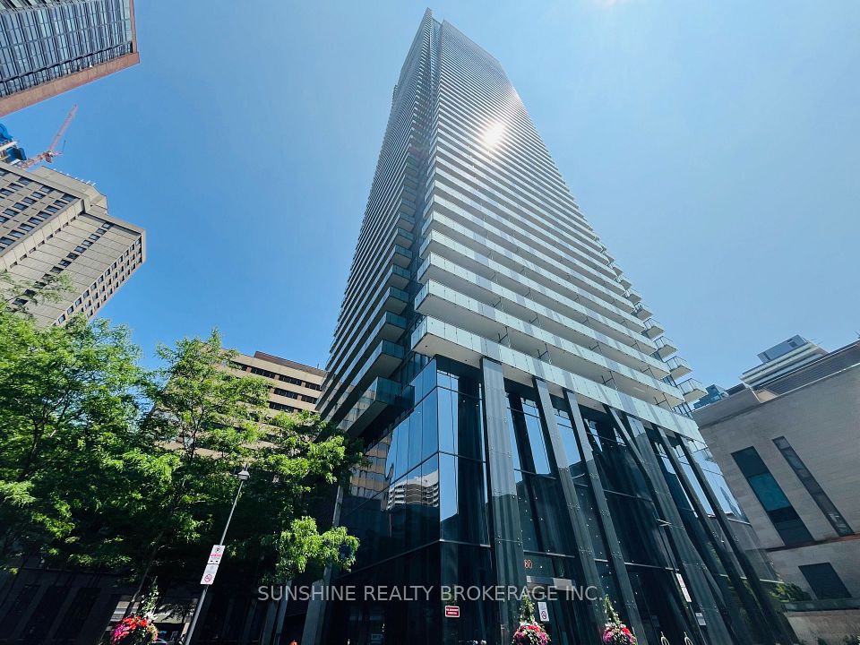 1080 Bay Street