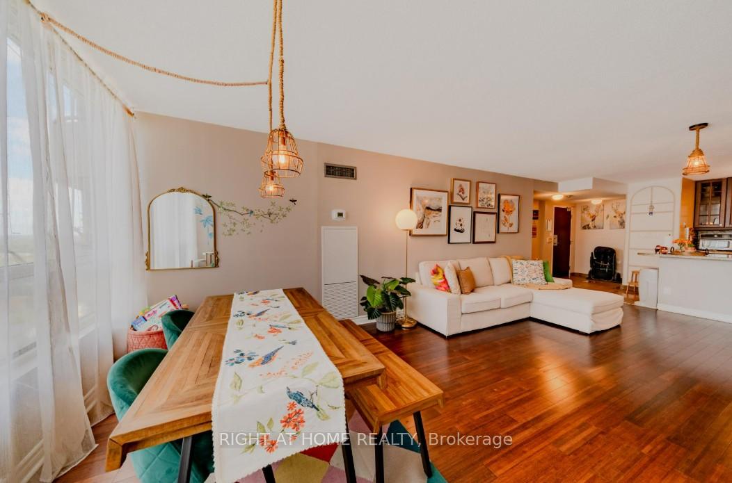 3 Bedrooms Condo at 5765 Yonge, Toronto For sale