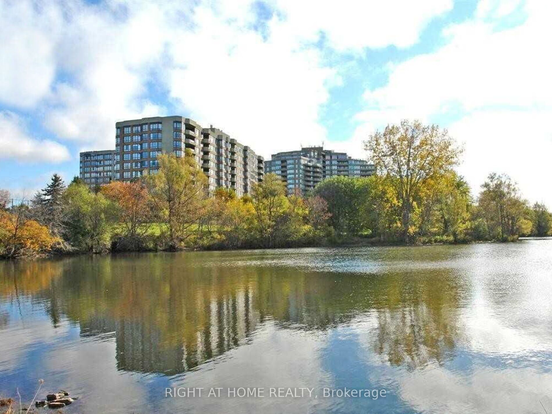 25 Austin Drive, #923