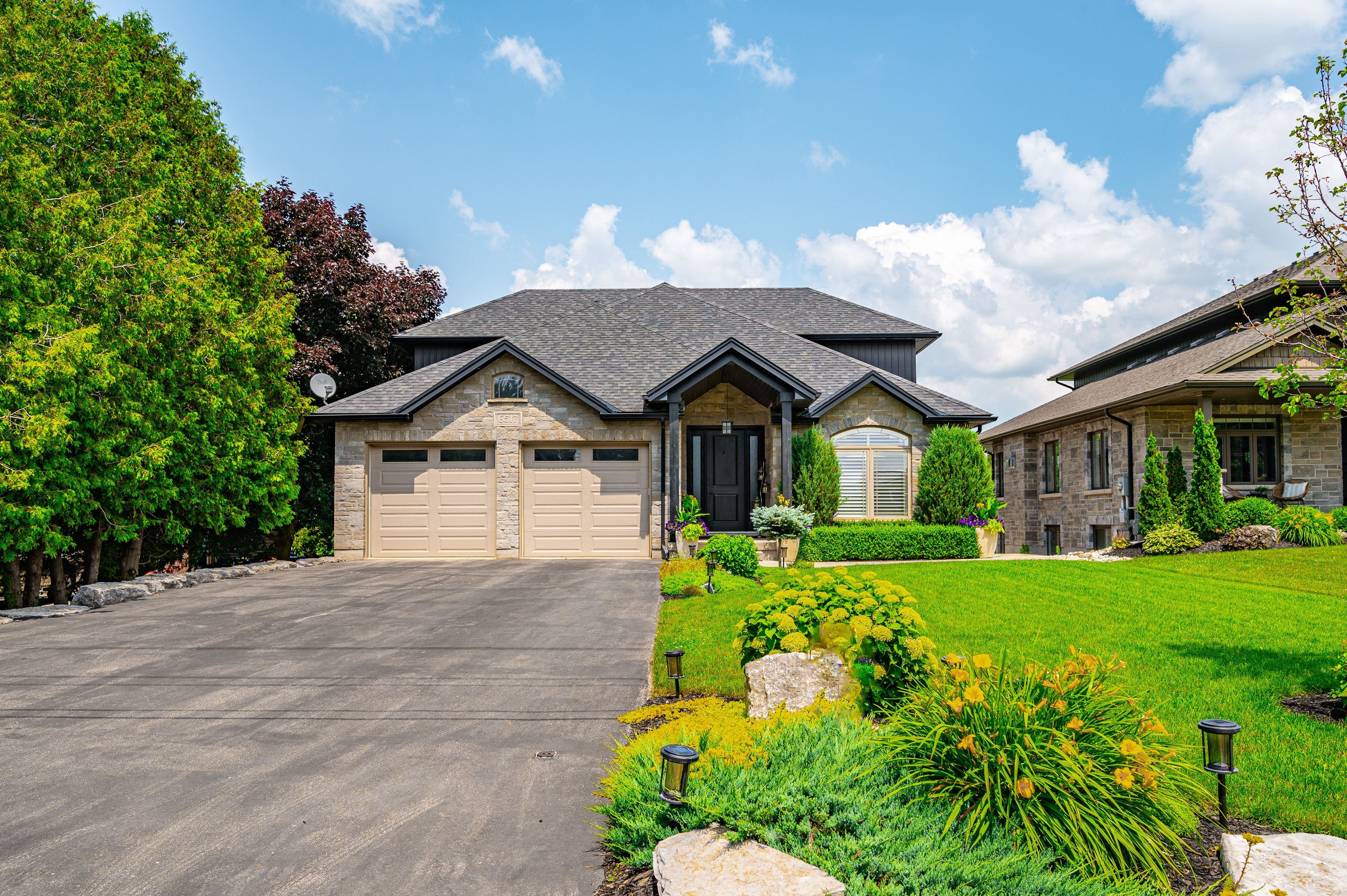 6517 Beatty Line Centre Wellington Ontario N1M 2W3