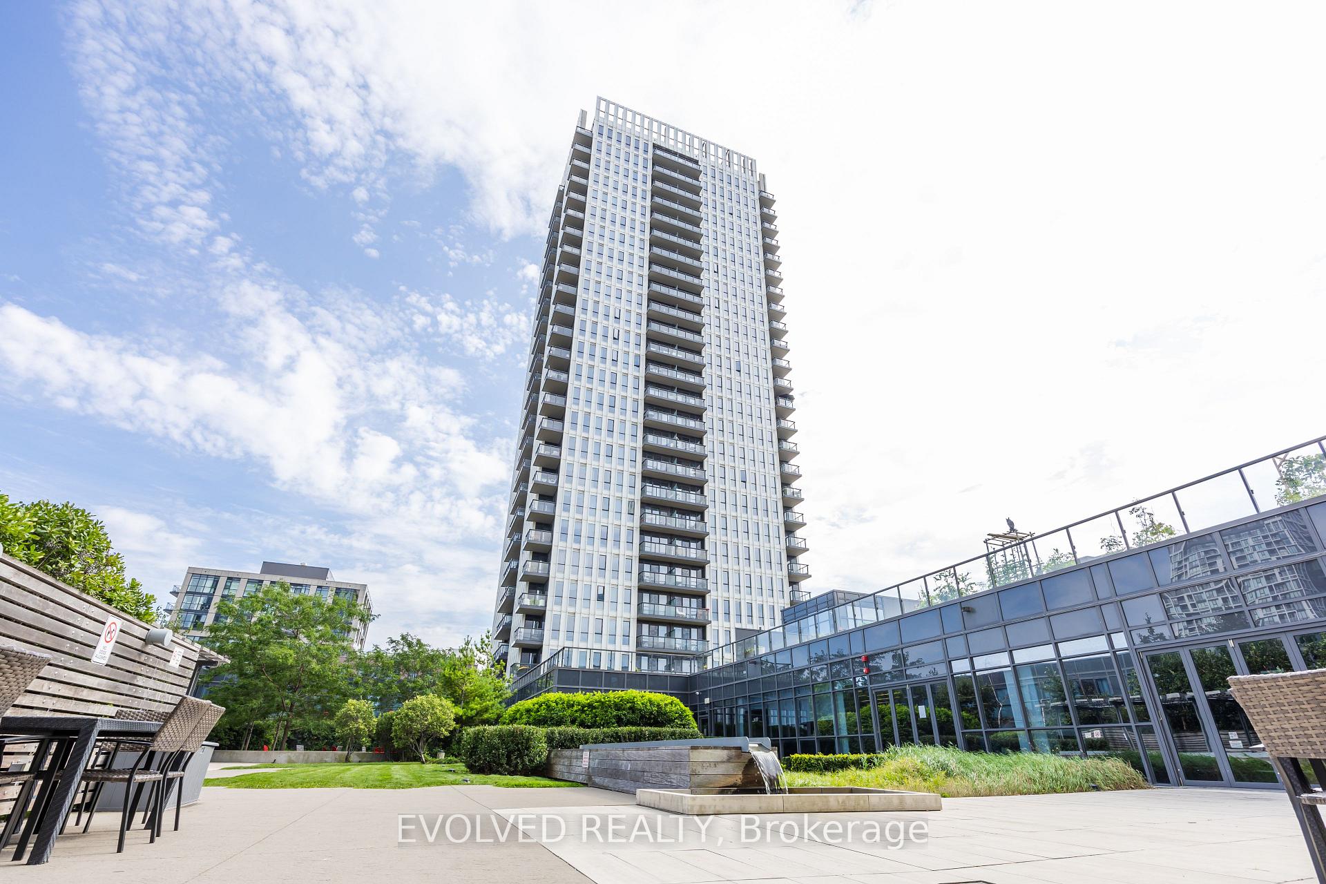2 Bedrooms Condo at 55 Regent Park,  Toronto For sale