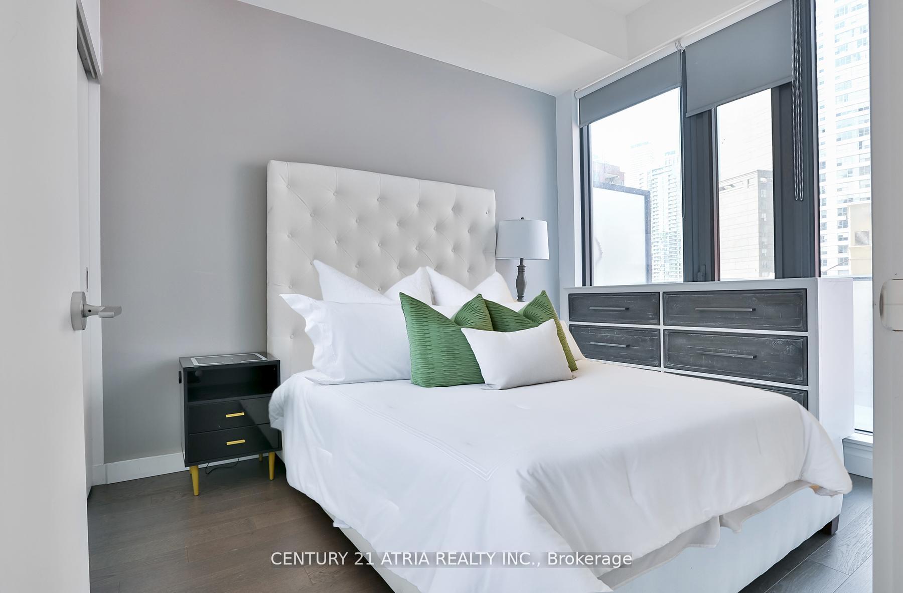 2 Bedrooms Condo at 2a Church, Toronto For sale