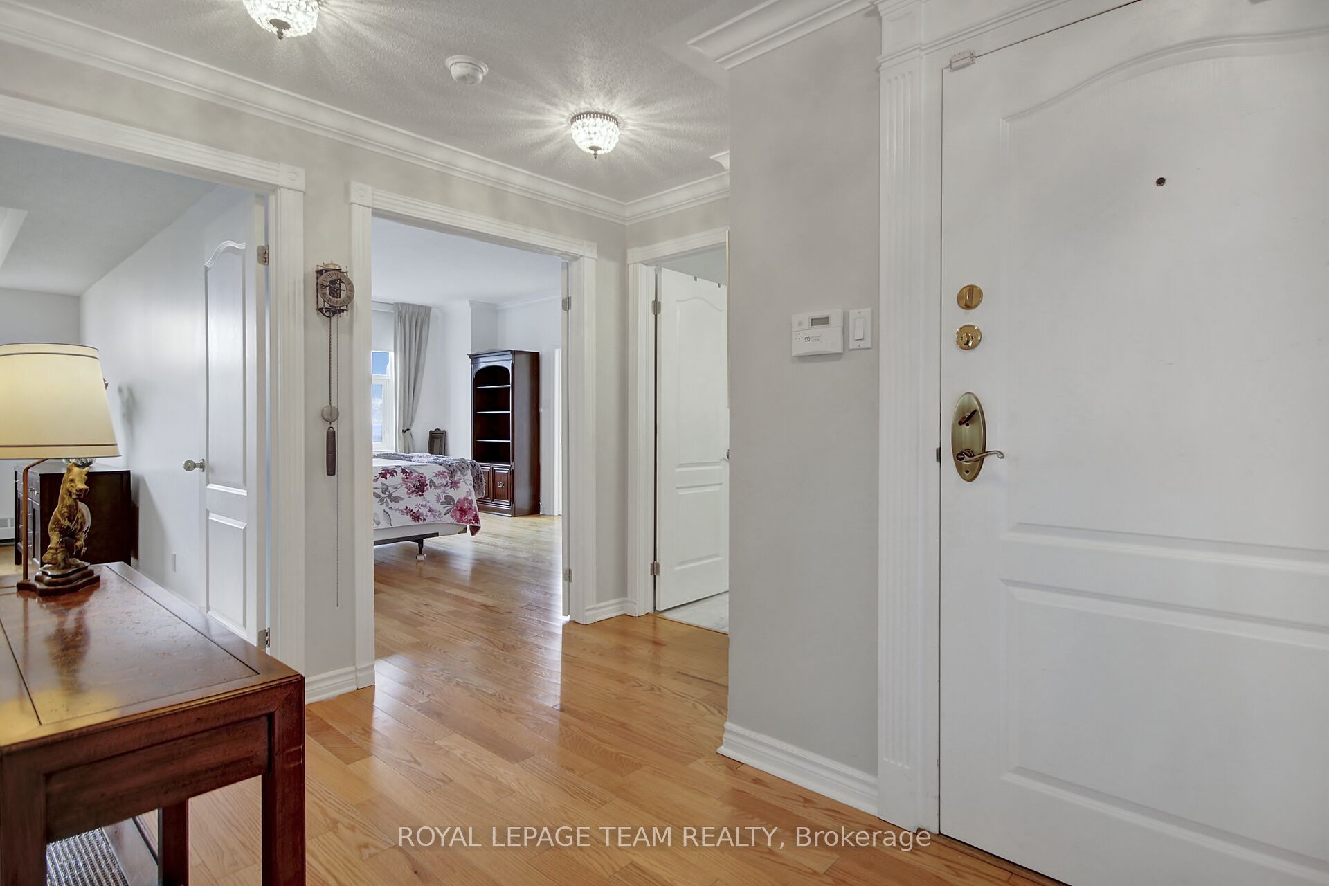 131 Wurtemburg Street, #804