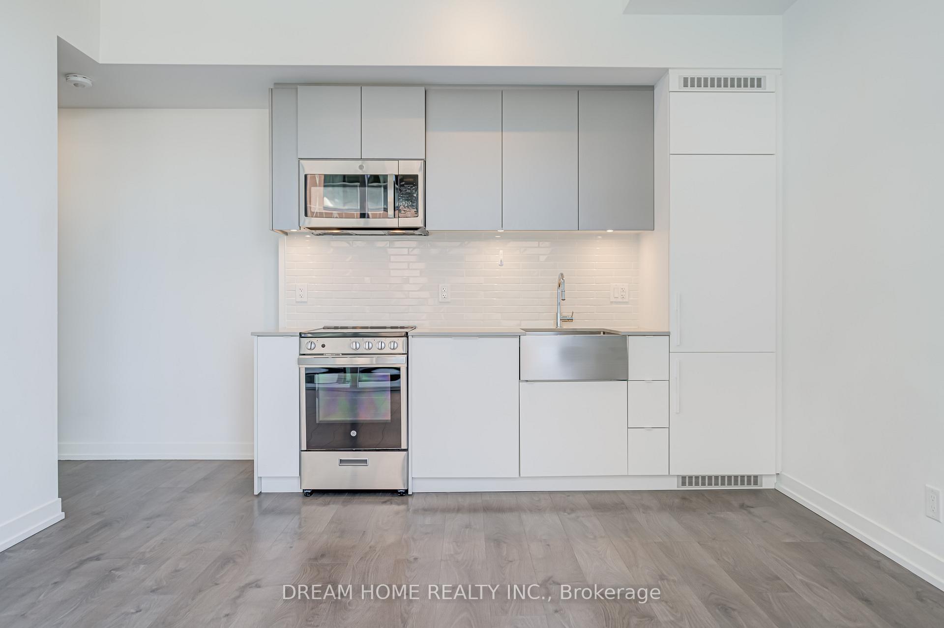 1 Bedroom Condo at 270 Dufferin,  Toronto For sale
