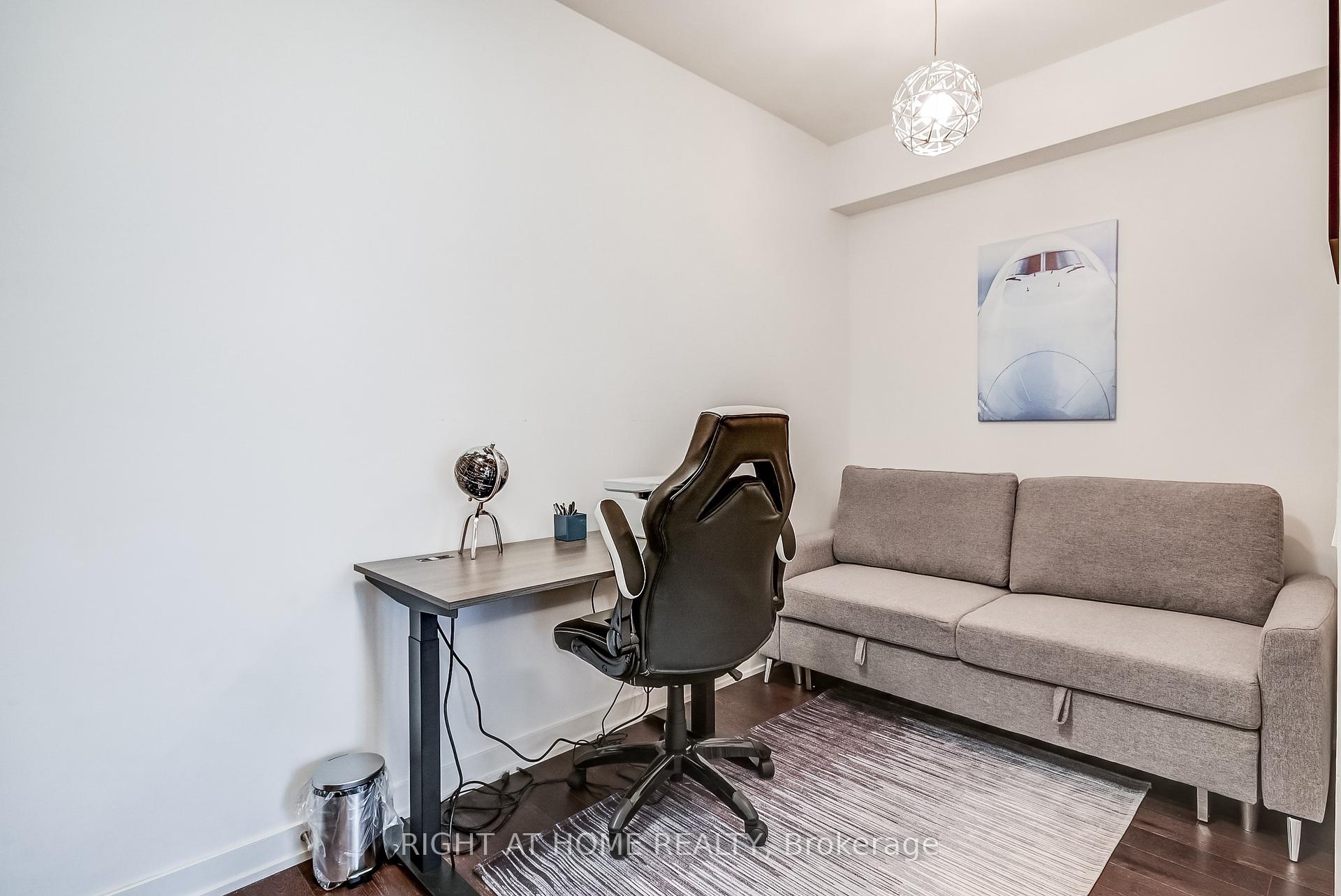 2 Bedrooms Condo at 2212 Lake Shore, Toronto For sale