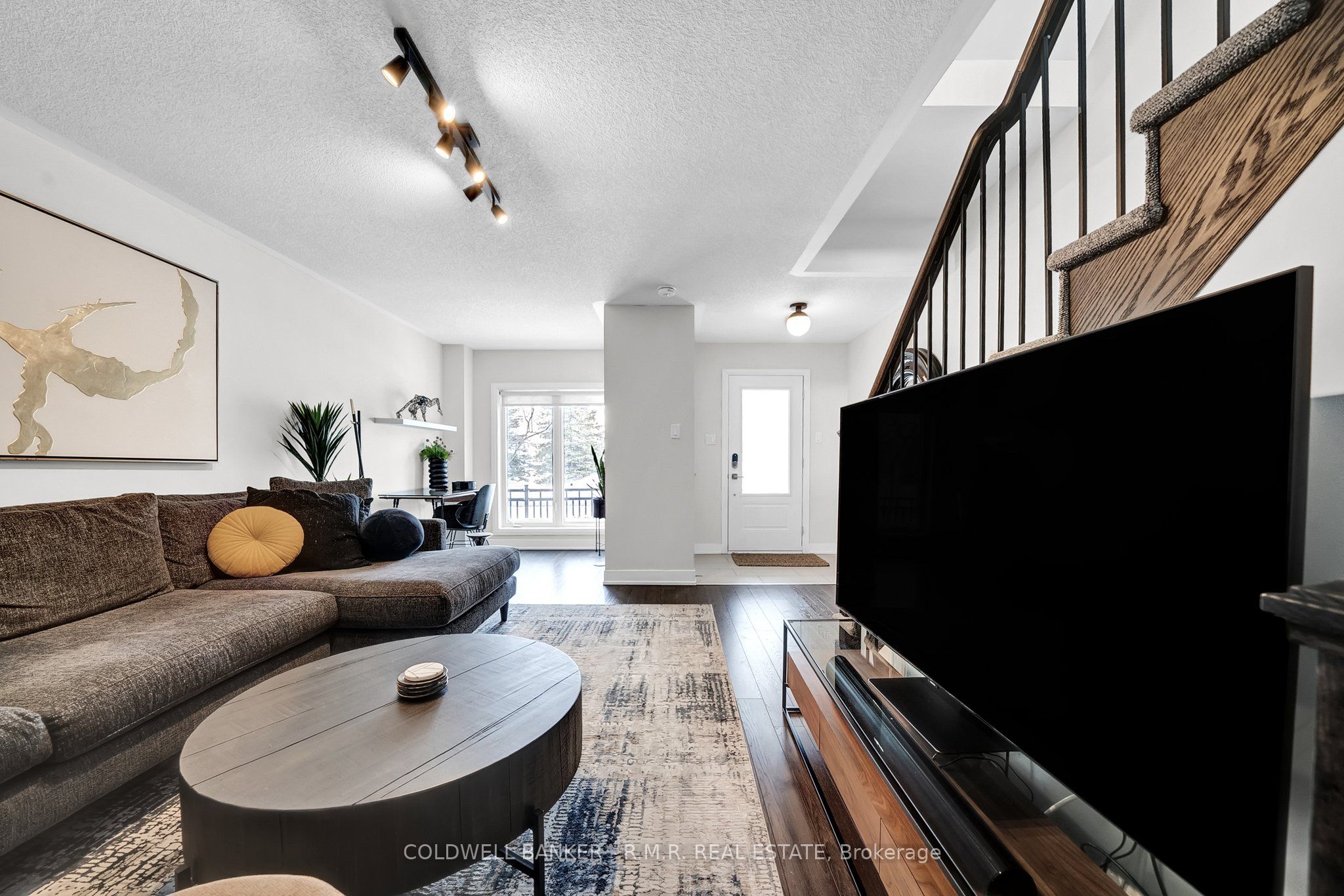 15 Shawfield Way, #83