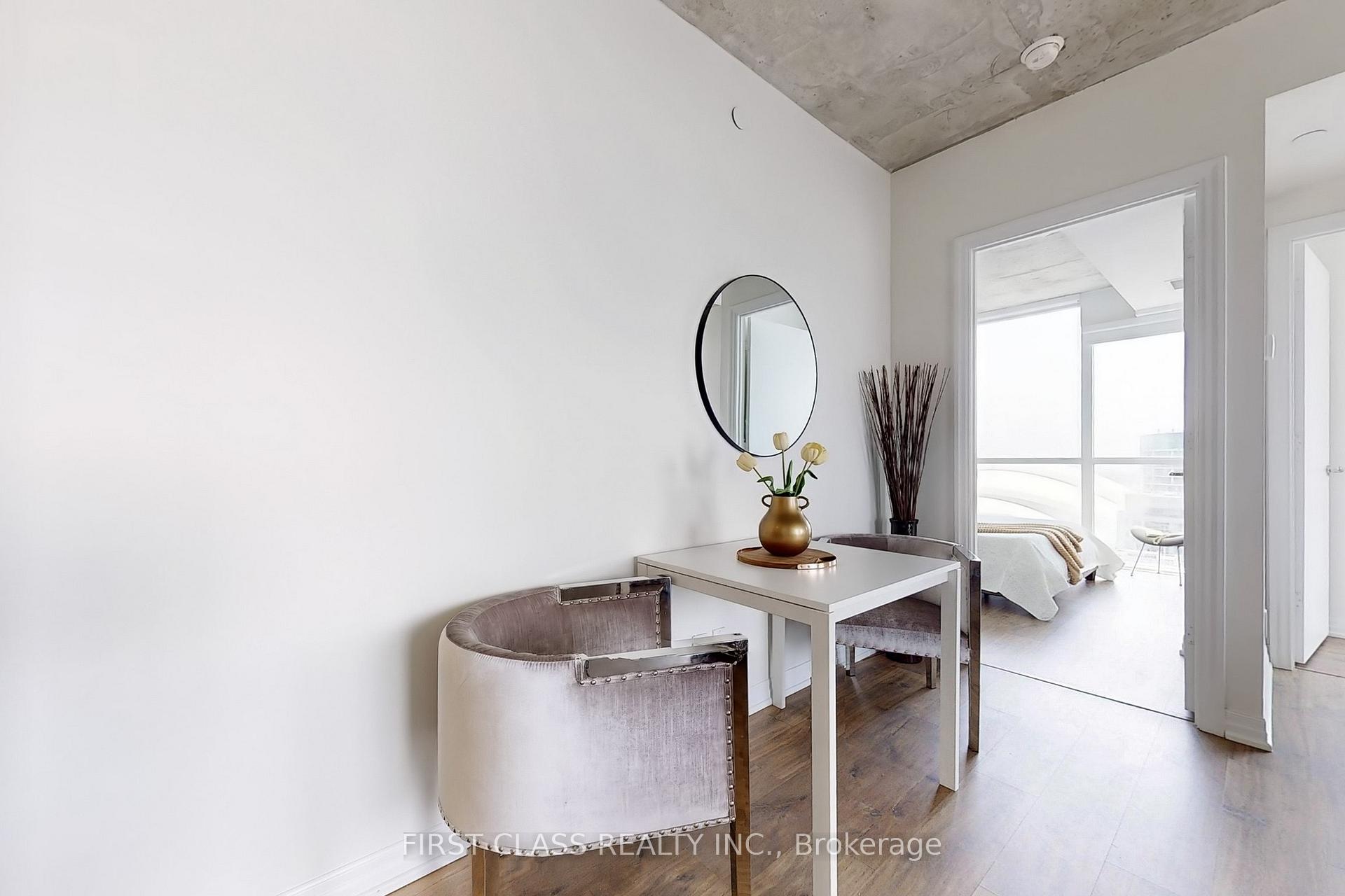 3 Bedrooms Condo at 88 Blue Jays, Toronto For sale