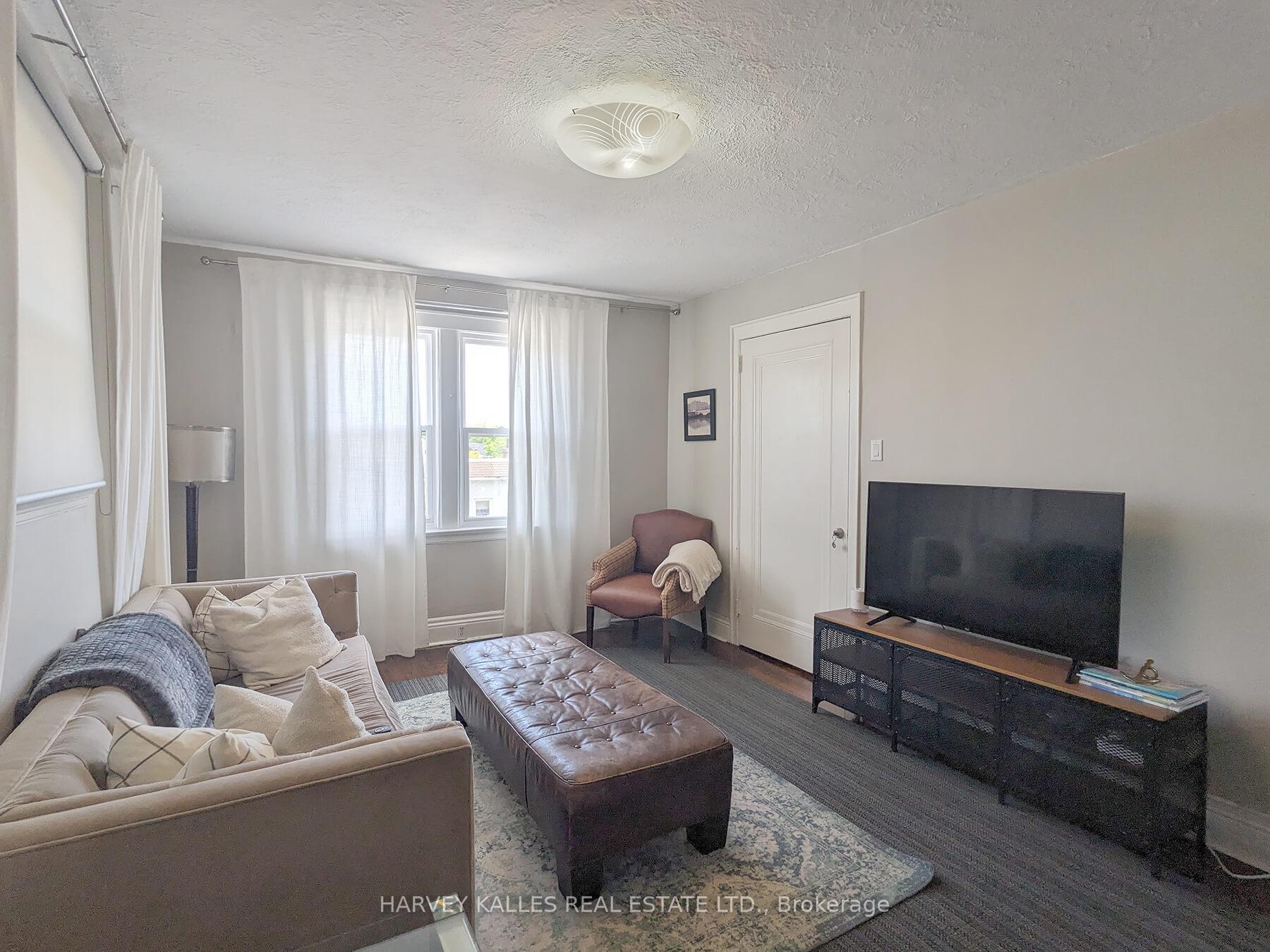 1 Brookdale Avenue 5
