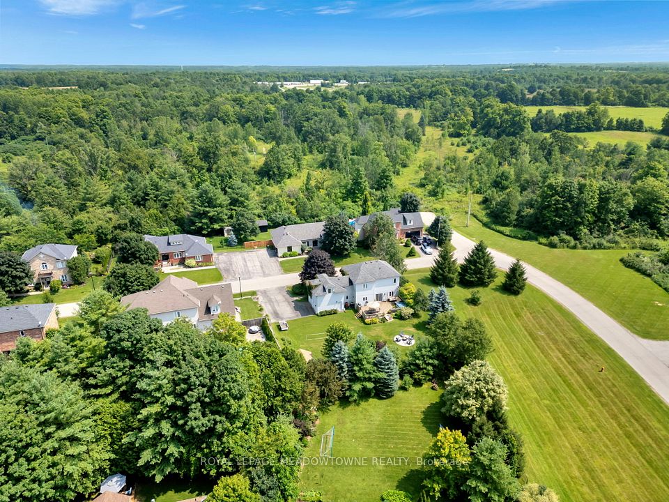 1 Woodspring Court ; MLS ID: X12059098