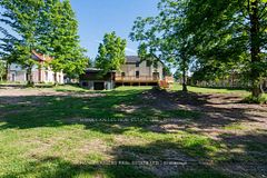 16 Hillcrest Street W