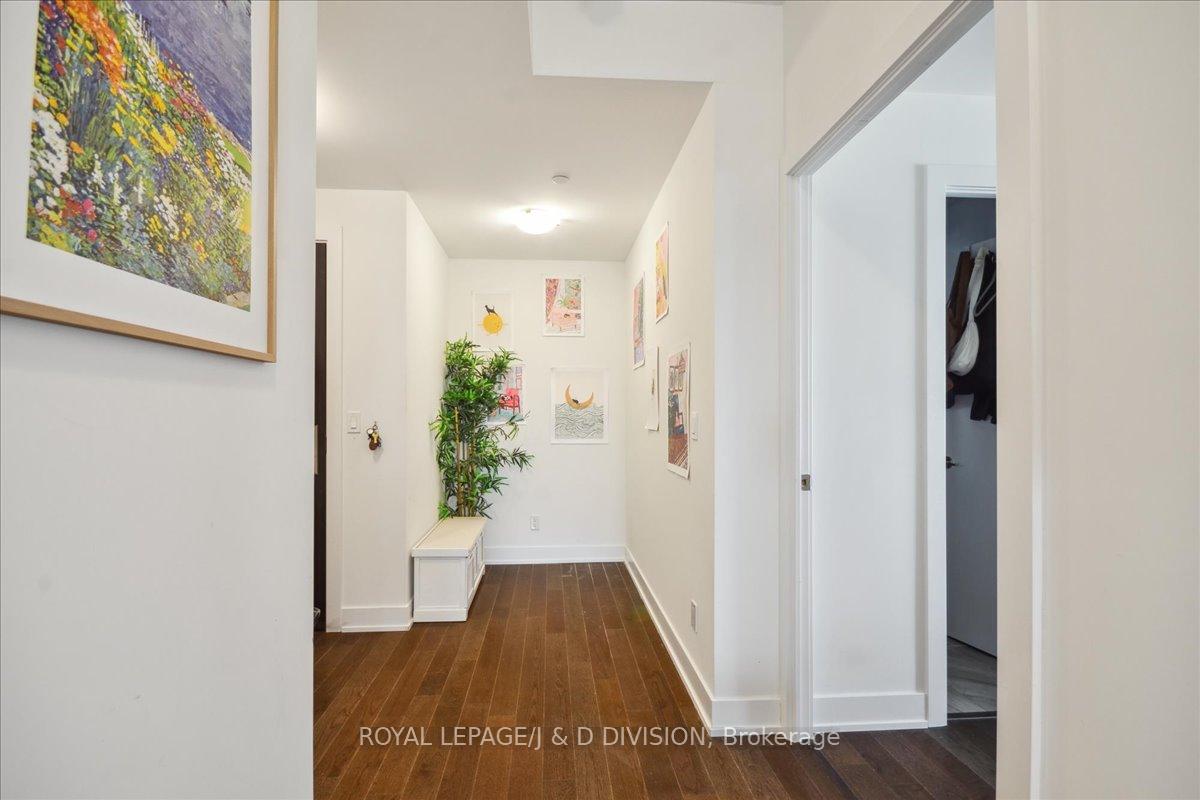 3 Bedrooms Condo at 181 Bedford, Toronto For sale