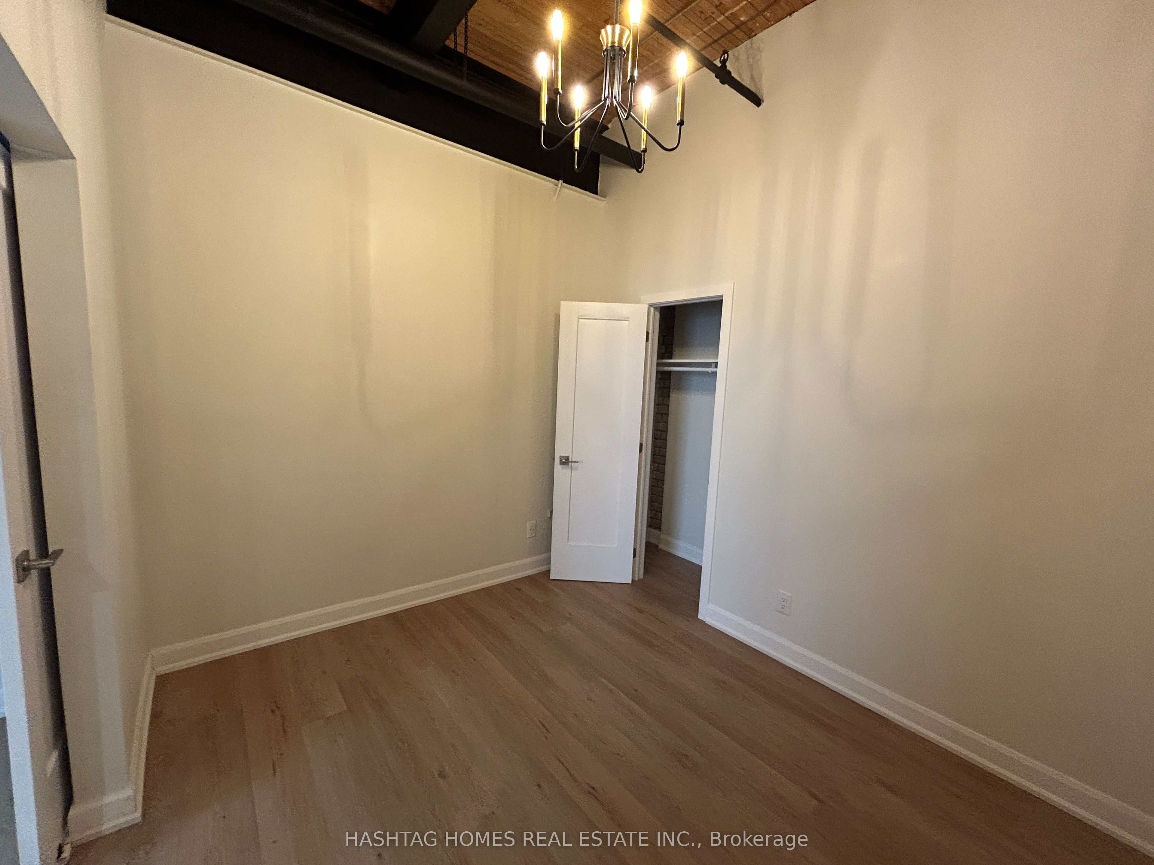 34 Noble Street, #102