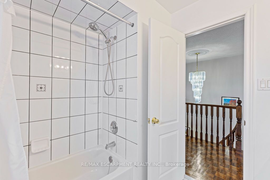 5100 Fallingbrook Drive
