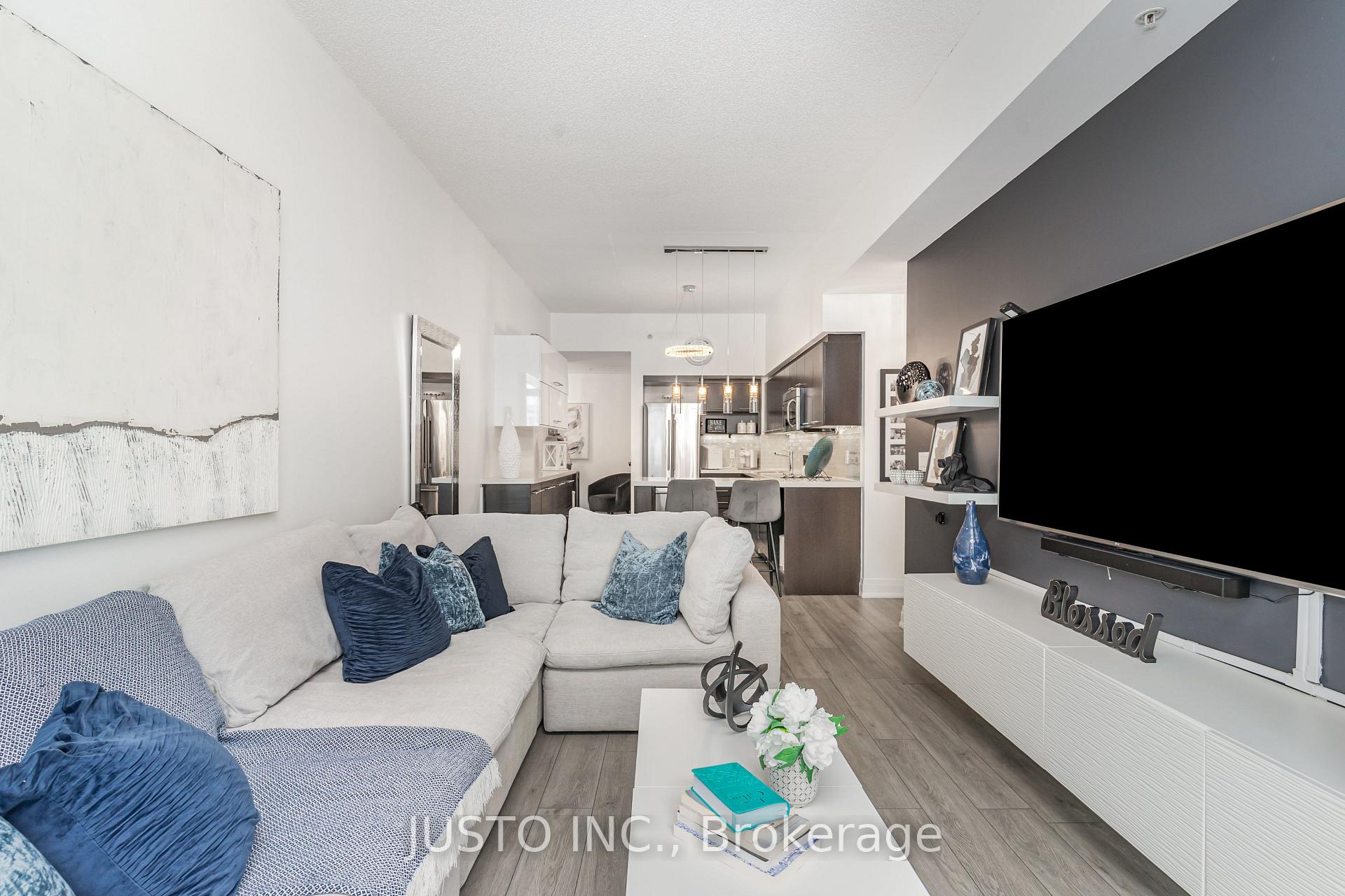 3 Bedrooms Condo at 565 Wilson, Toronto For sale
