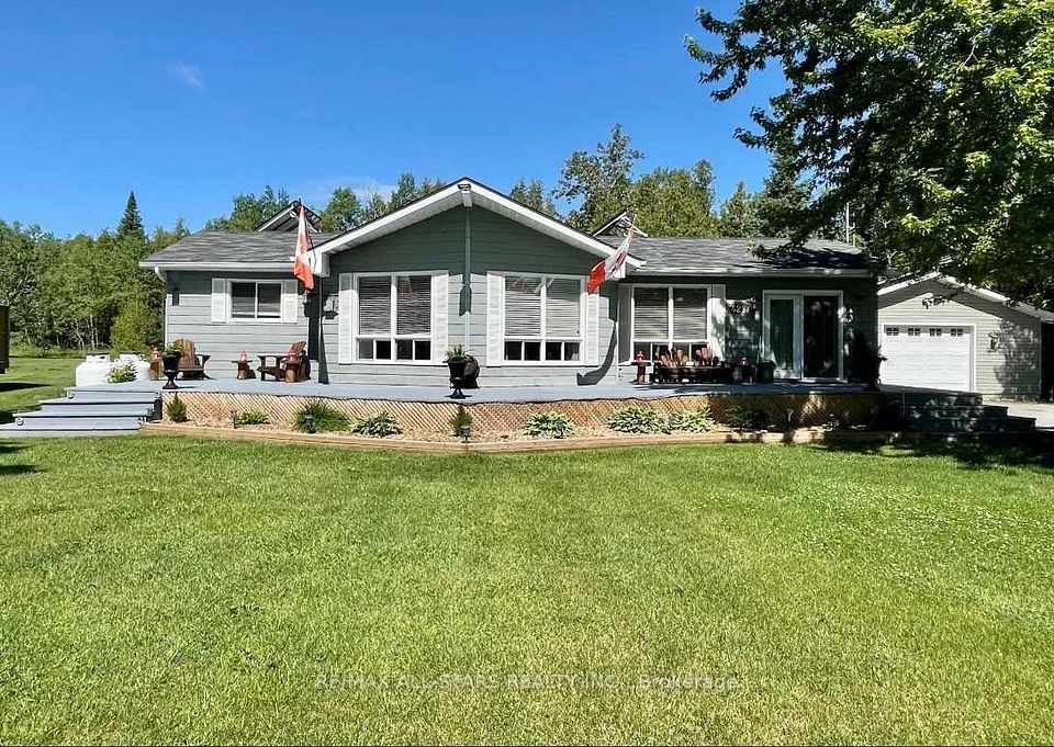 42 Cedar Bay